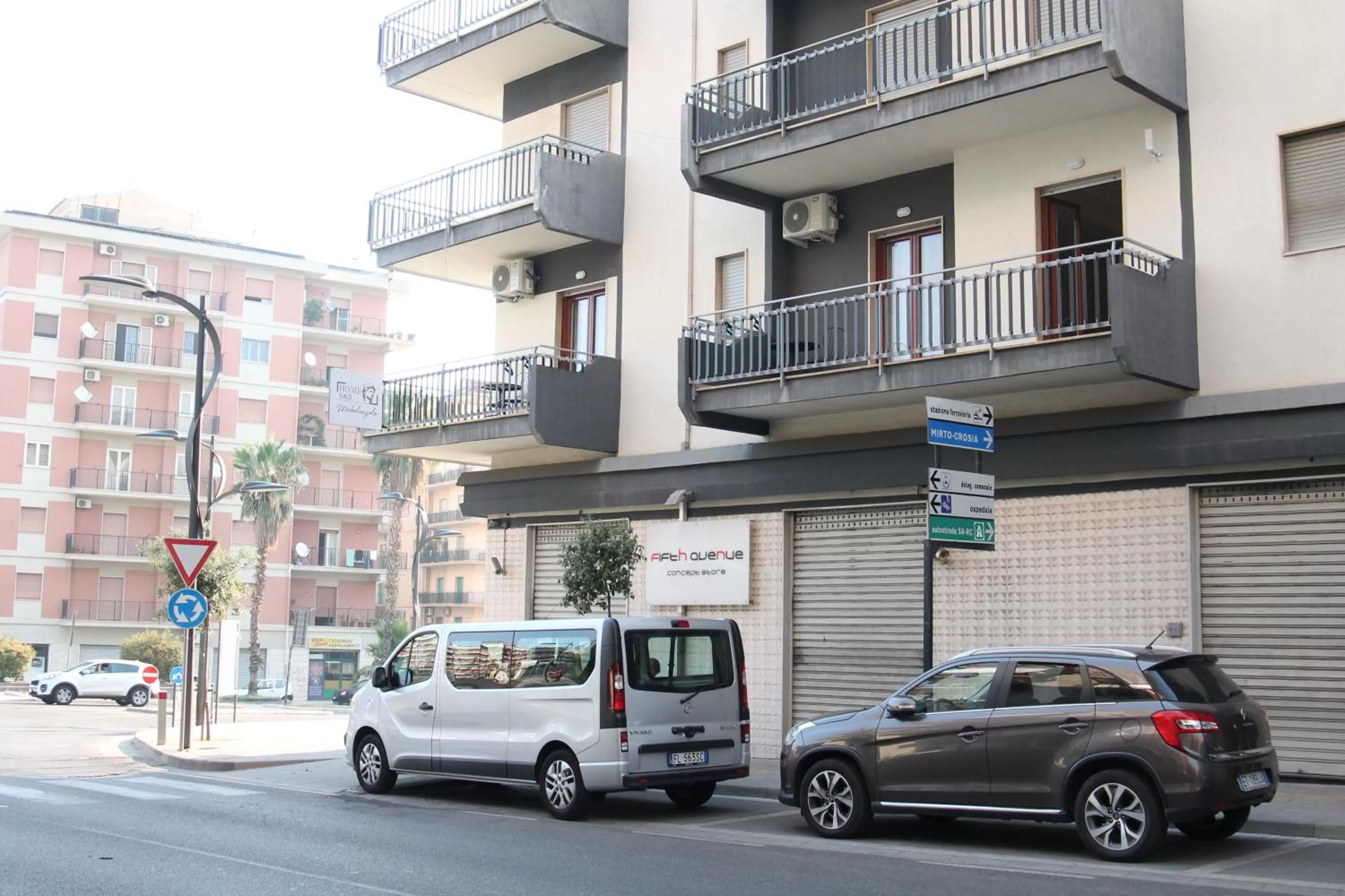 Facade/entrance in Michelangelo Home B&B