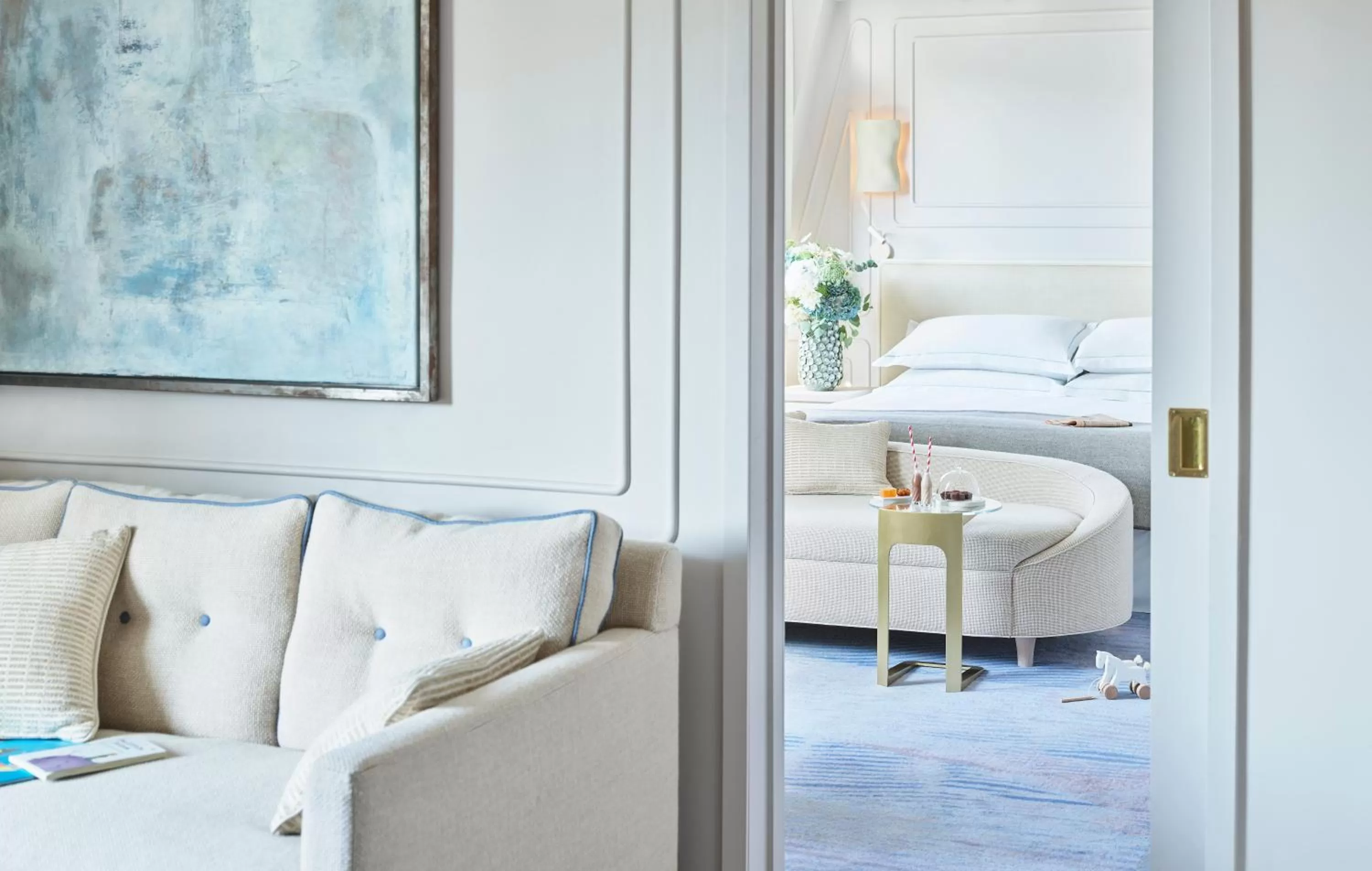 Living room, Bed in One Aldwych