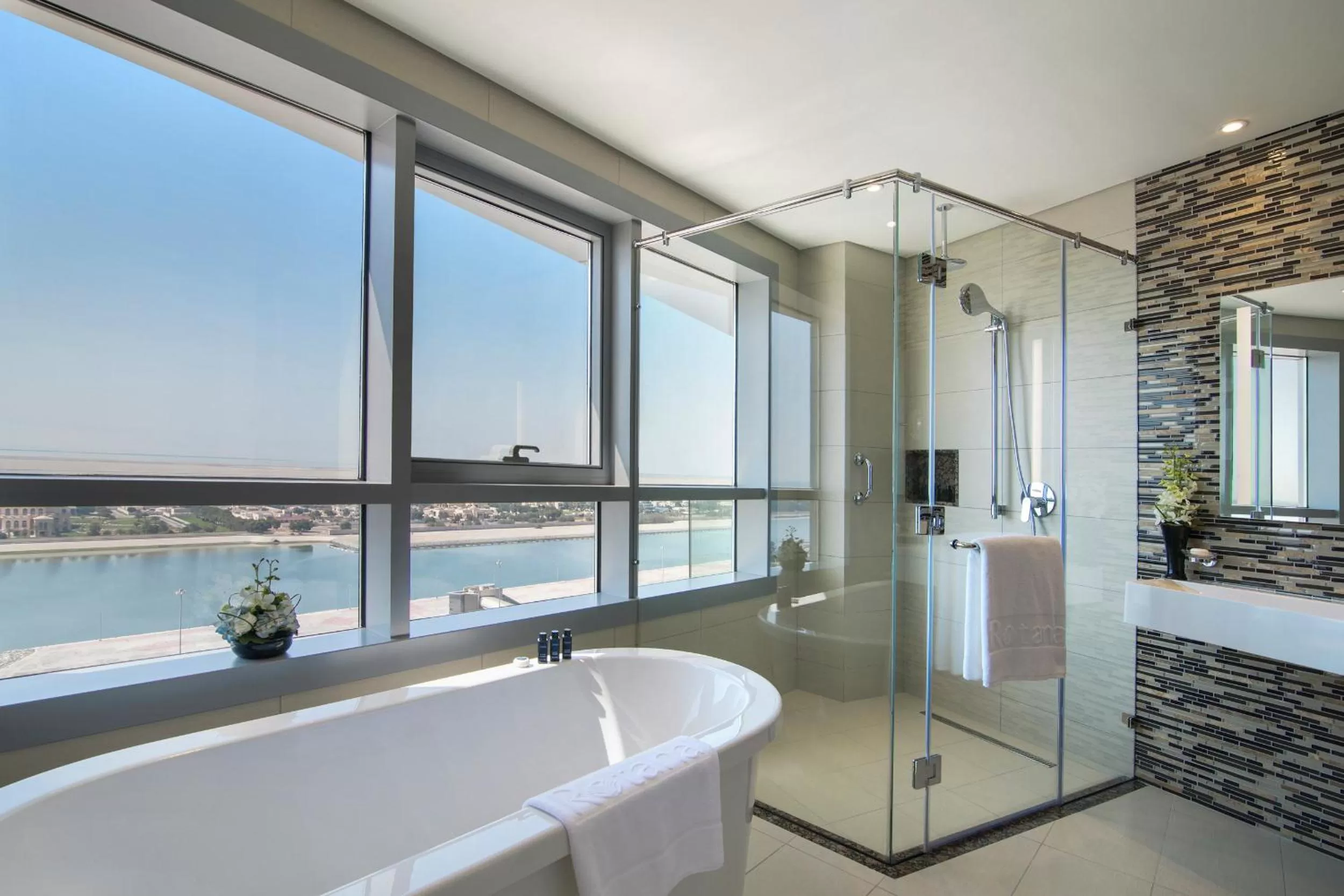 Shower in Pearl Rotana Capital Centre