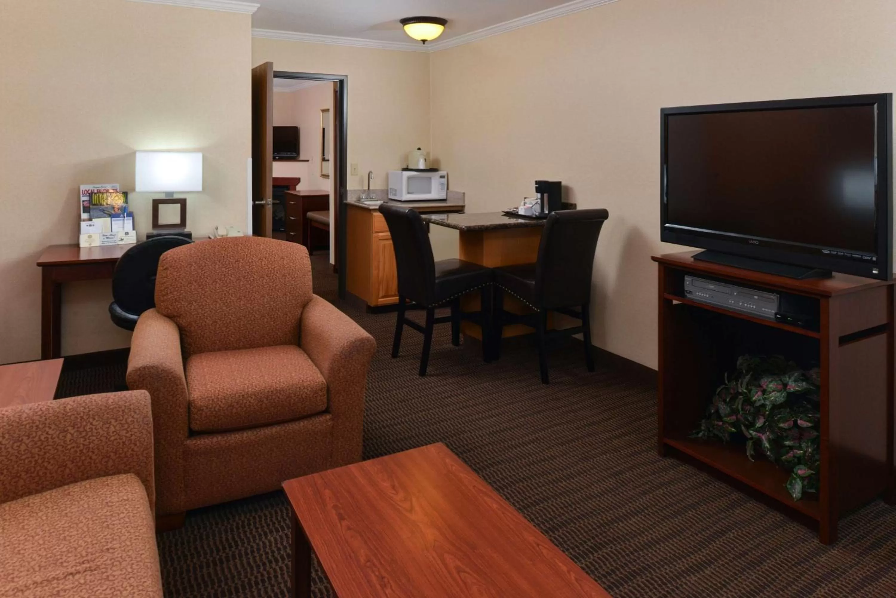 Photo of the whole room in Best Western Plus Landmark Inn