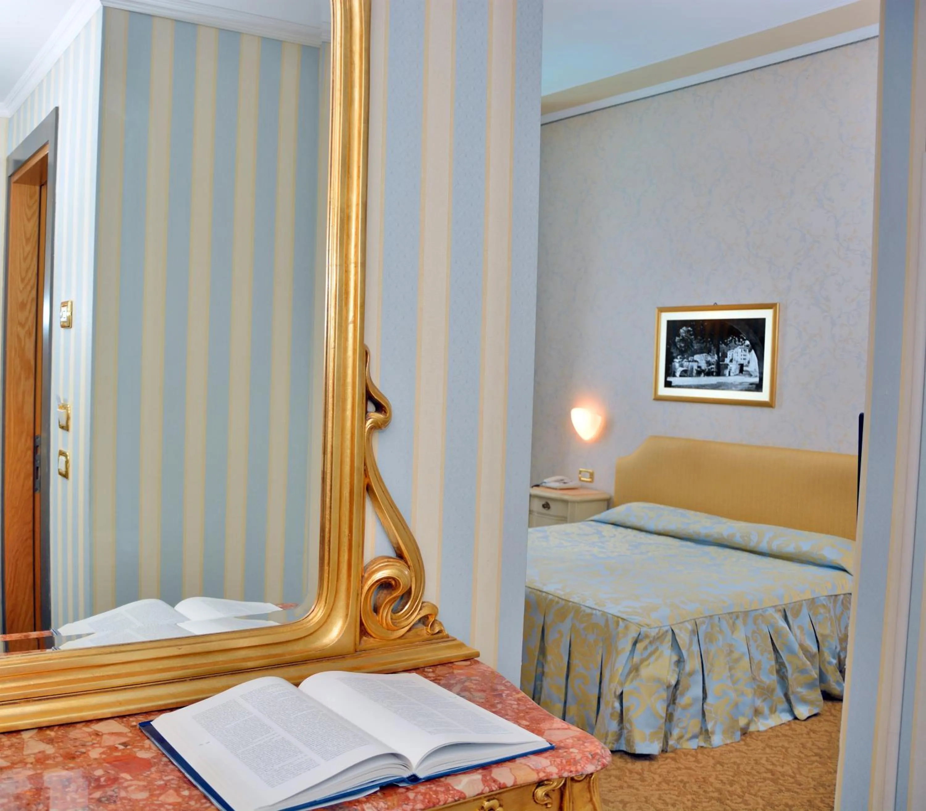 Standard Double or Twin Room in Grand Hotel Menaggio