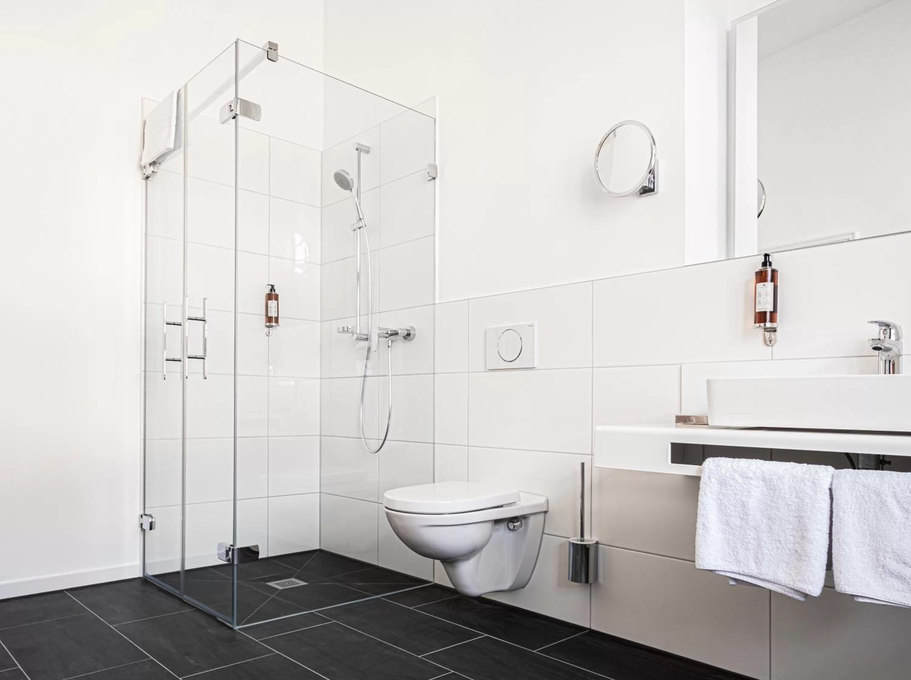 Shower in Post Berching