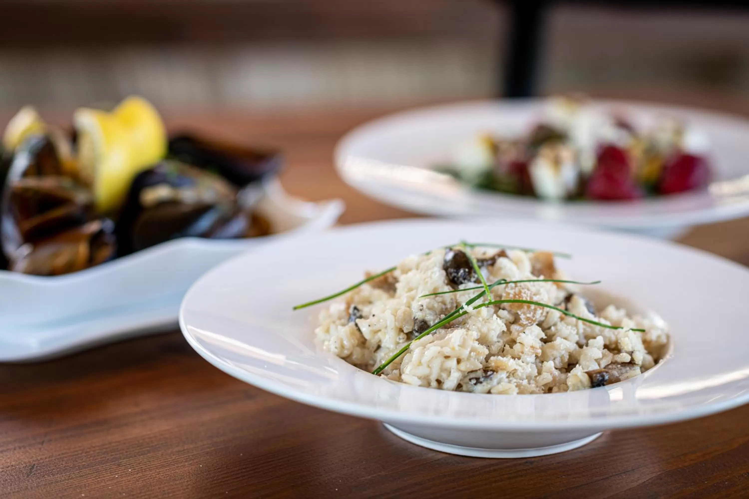 Food in The Wind Mills Hydropark