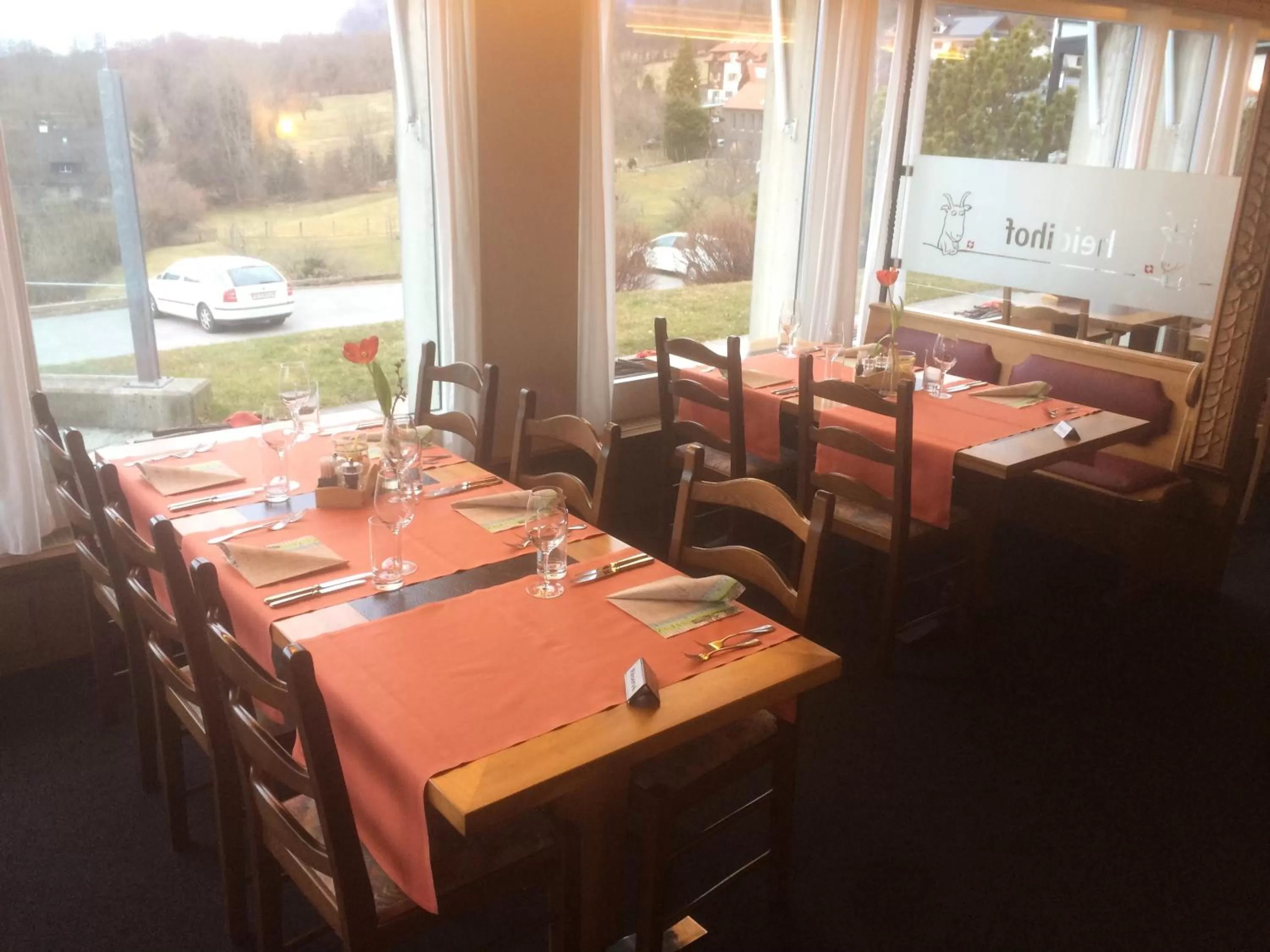 Property building, Restaurant/Places to Eat in Hotel Restaurant Heidihof