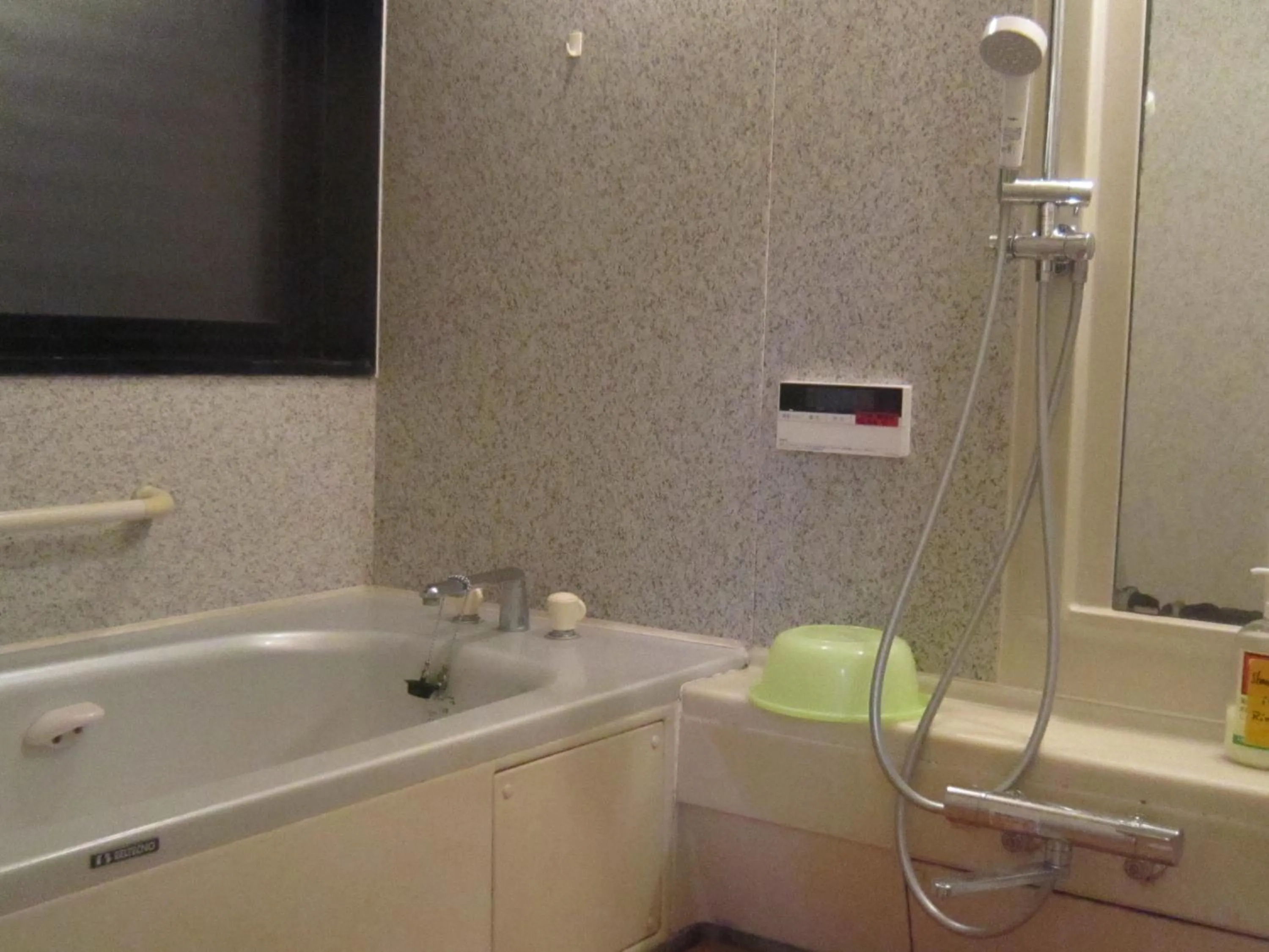 Minato Oasis Numazu / 沼津観光の中心、伊豆観光の拠点に好立地！沼津港に位置し交通・飲食・コンビニ等至便です！