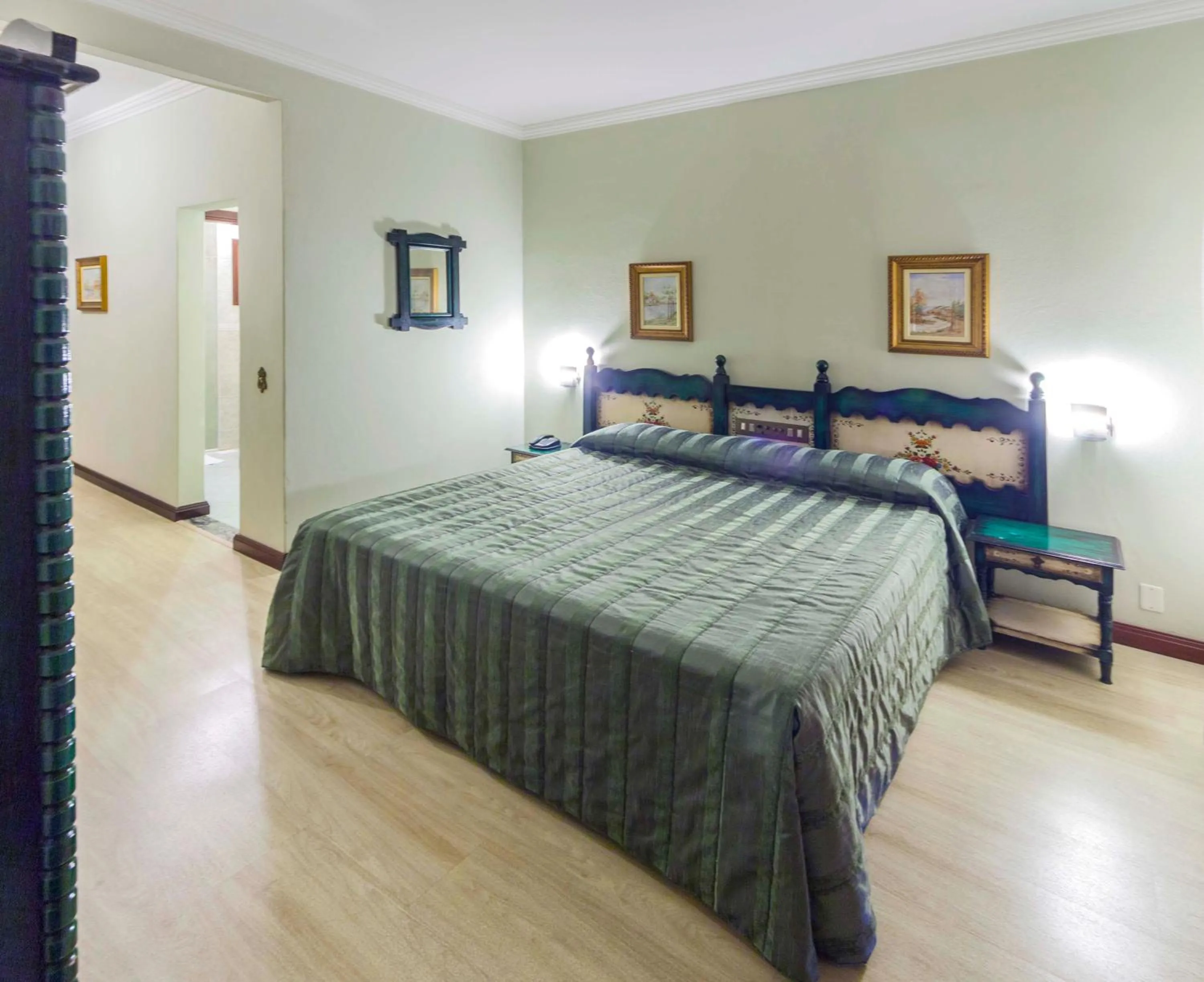 Bed in Hotel Tannenhof