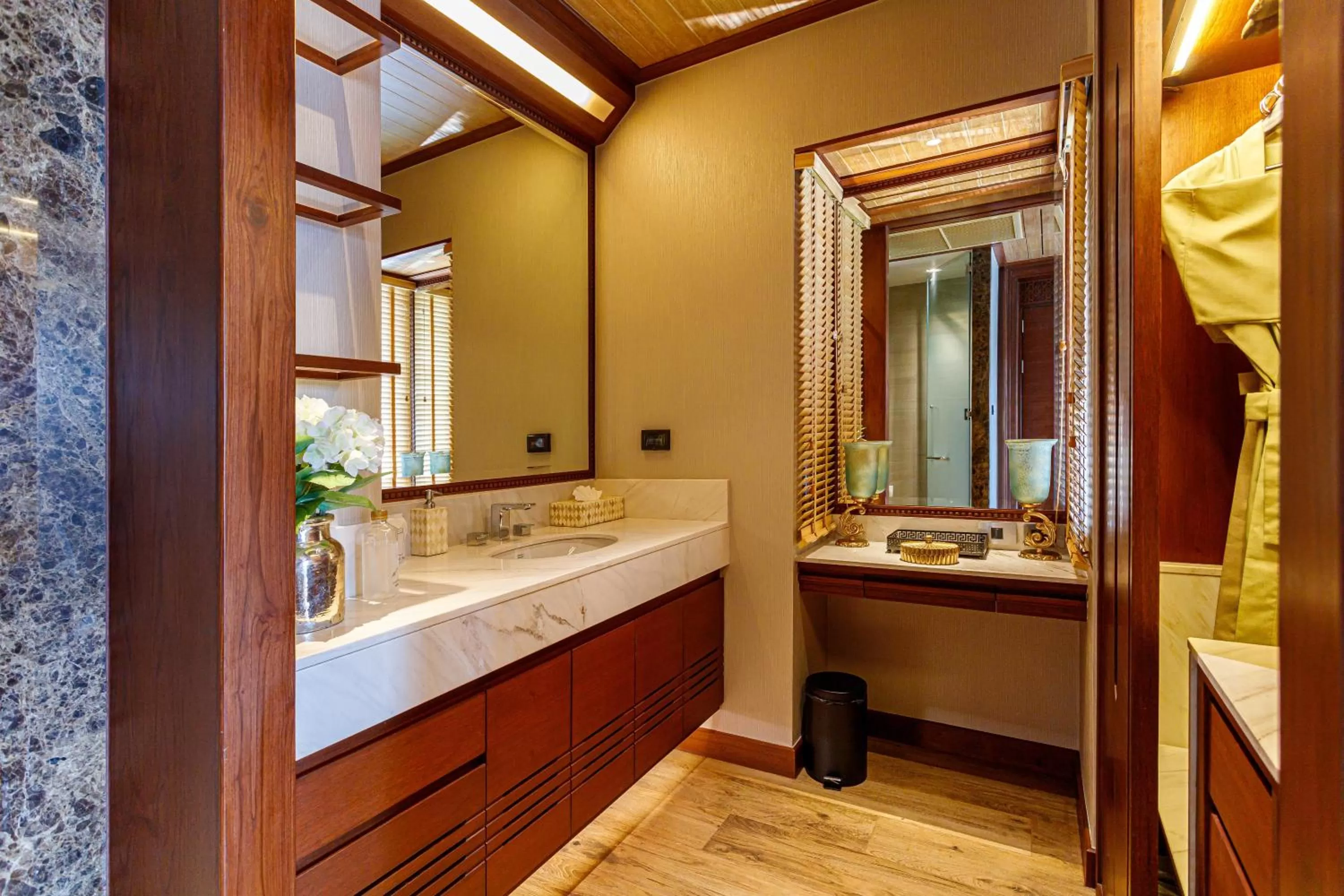 Area and facilities in W1Bangkoknoi Hotel