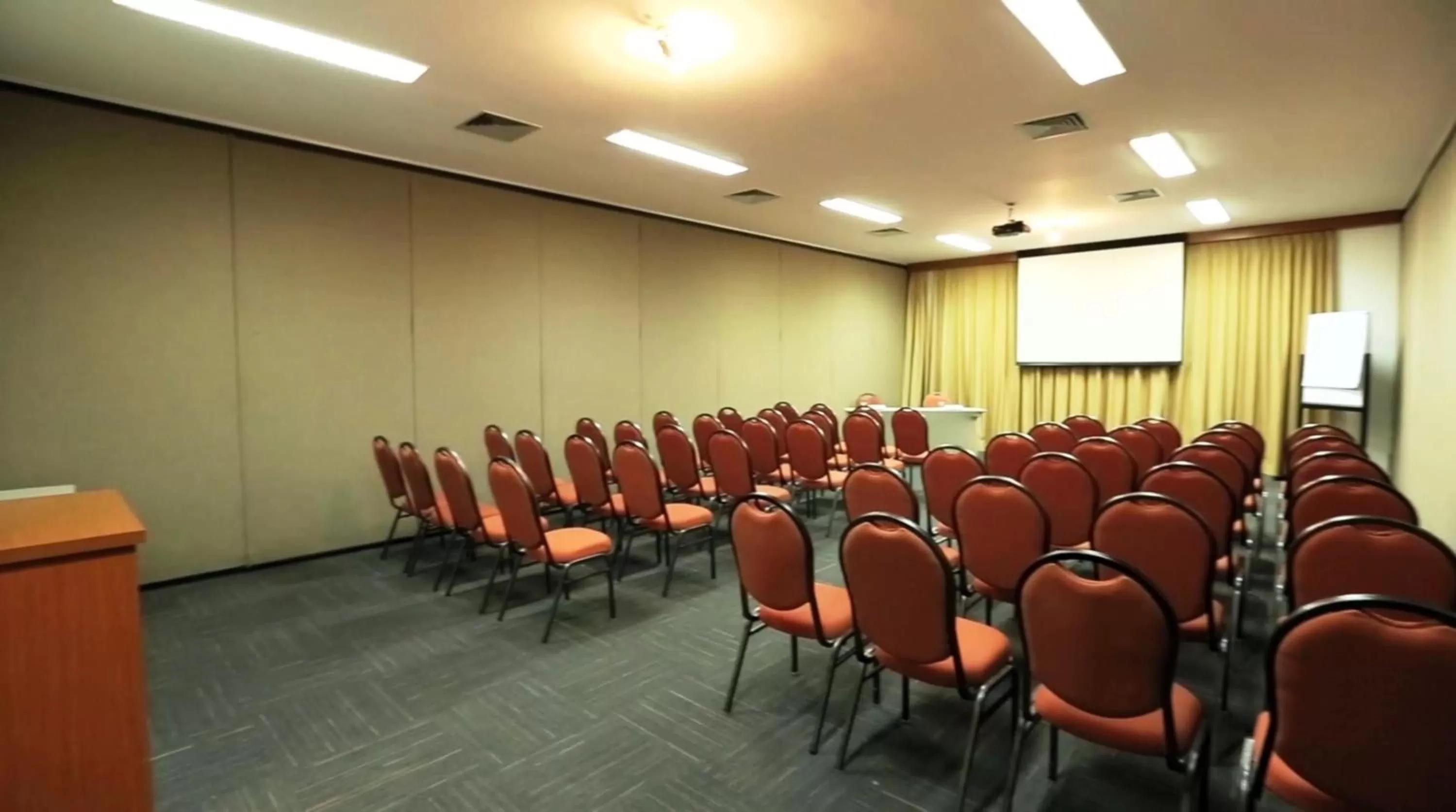 Business facilities in Novotel Campo Grande