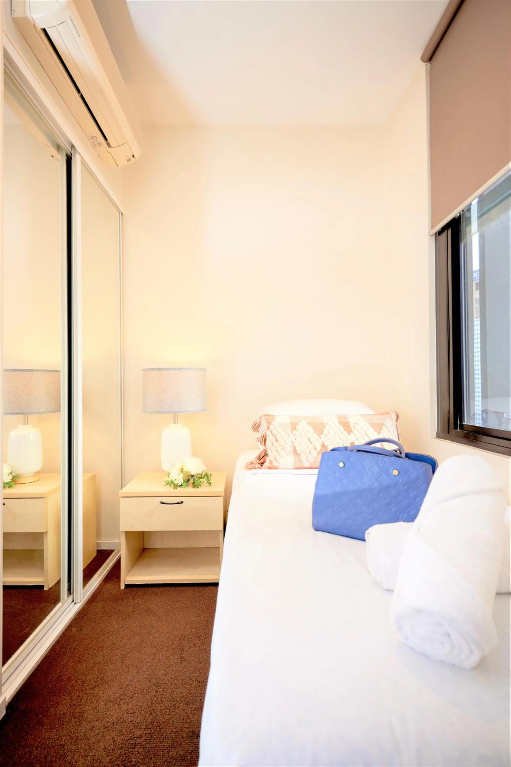 Two Single Bedroom Apartment in Arrow on Swanston