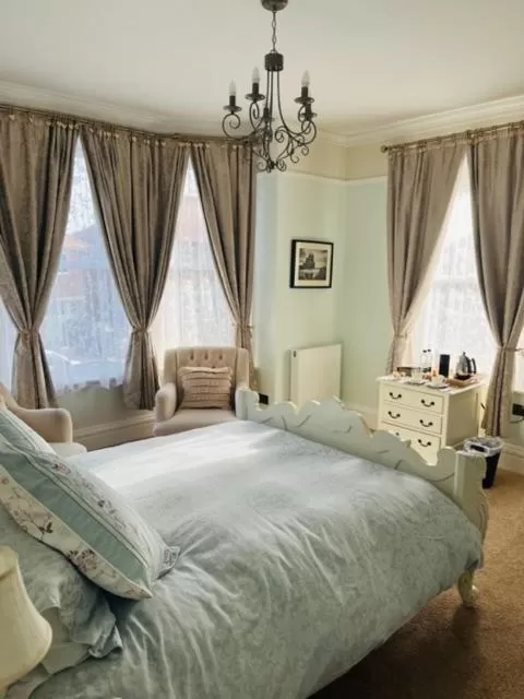 Bed in Abbotsleigh of Whitby