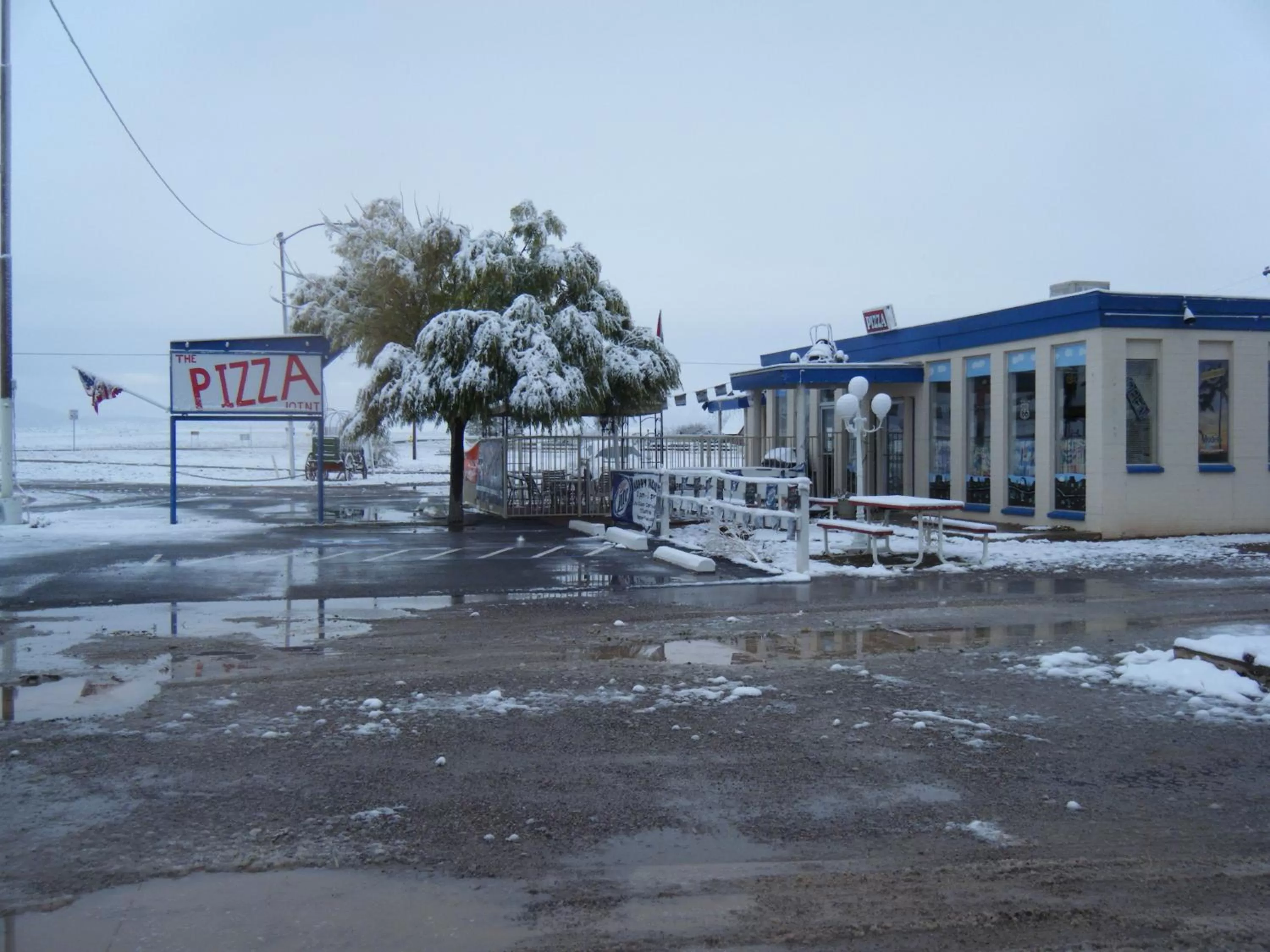 Lounge or bar, Property Building in Stagecoach 66 Motel