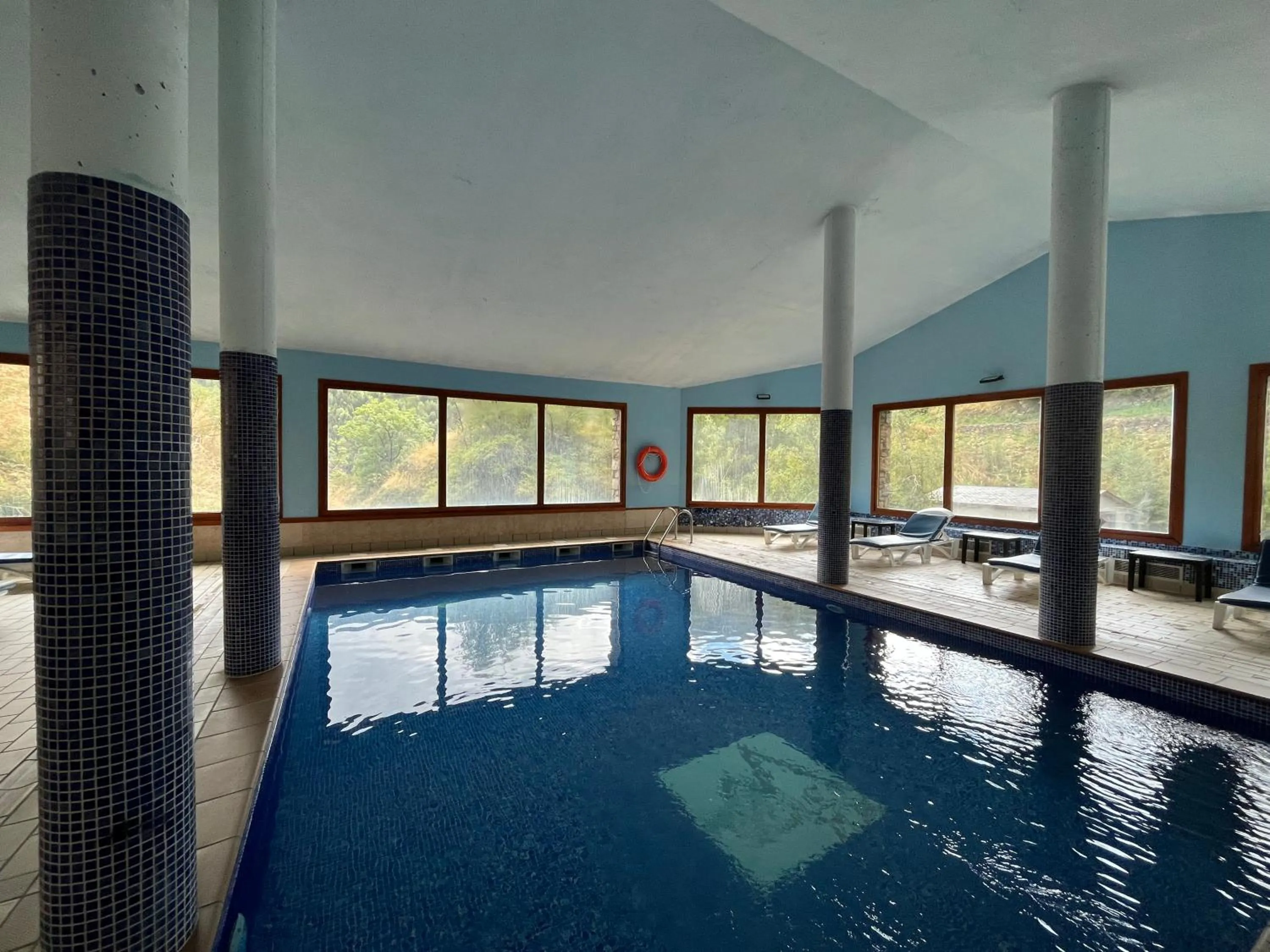 Swimming Pool in Wuau! Hotel Segle XX