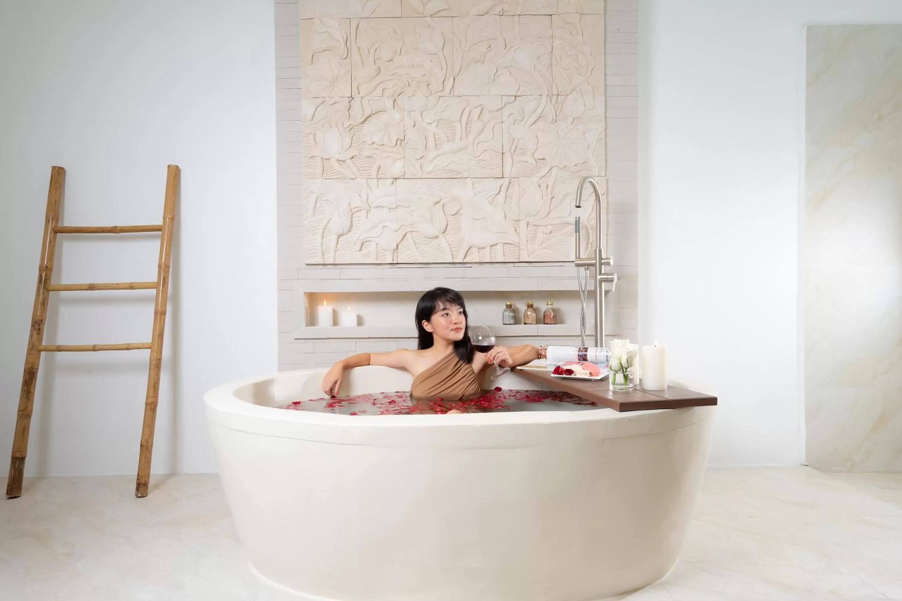 Bath in Dhevan Dara Resort & Spa Hua Hin - Pool Villa