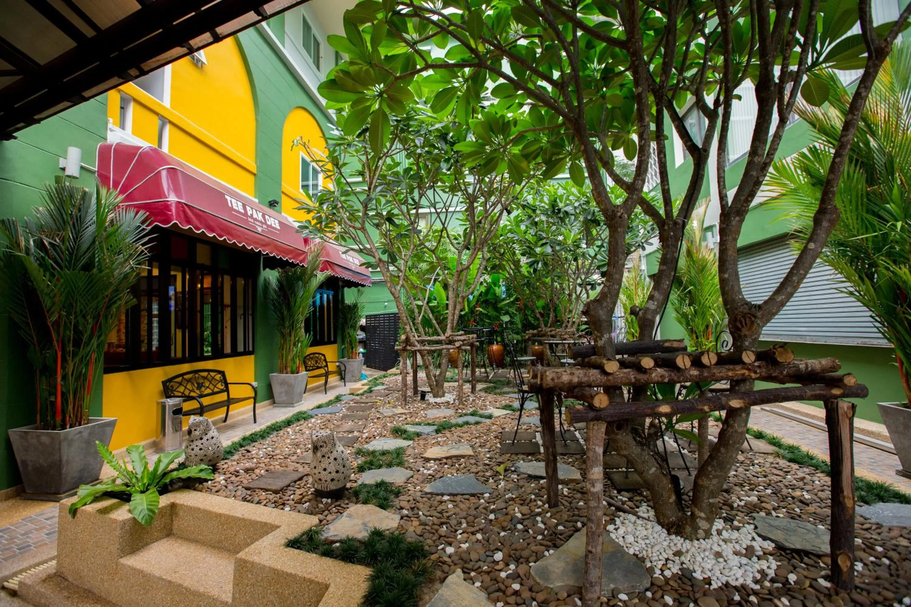 Garden in Tee Pak Dee Resident Phuket