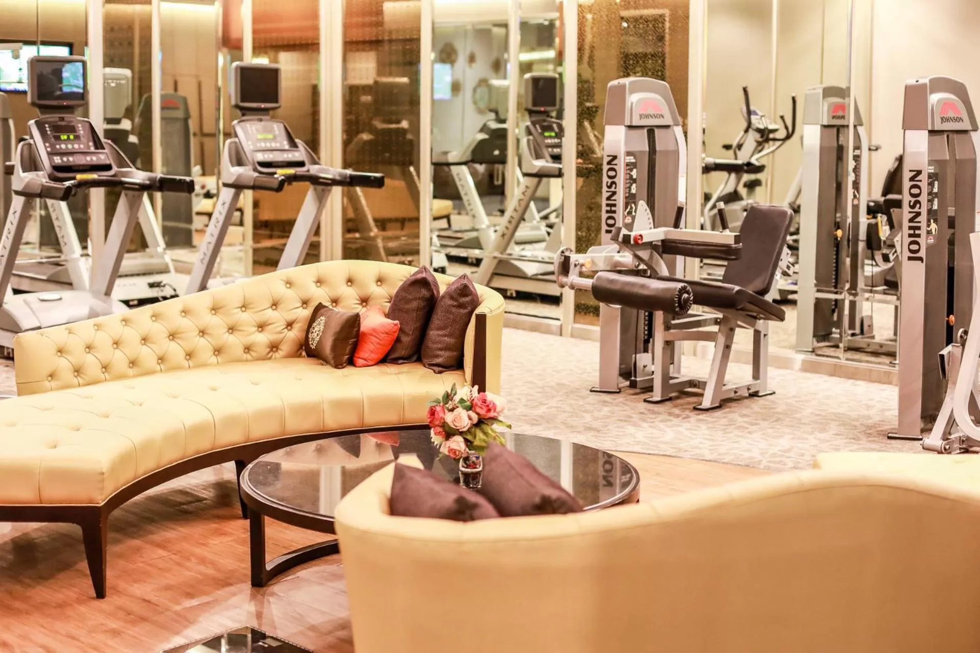 Fitness centre/facilities in Mandarin Hotel Managed by Centre Point