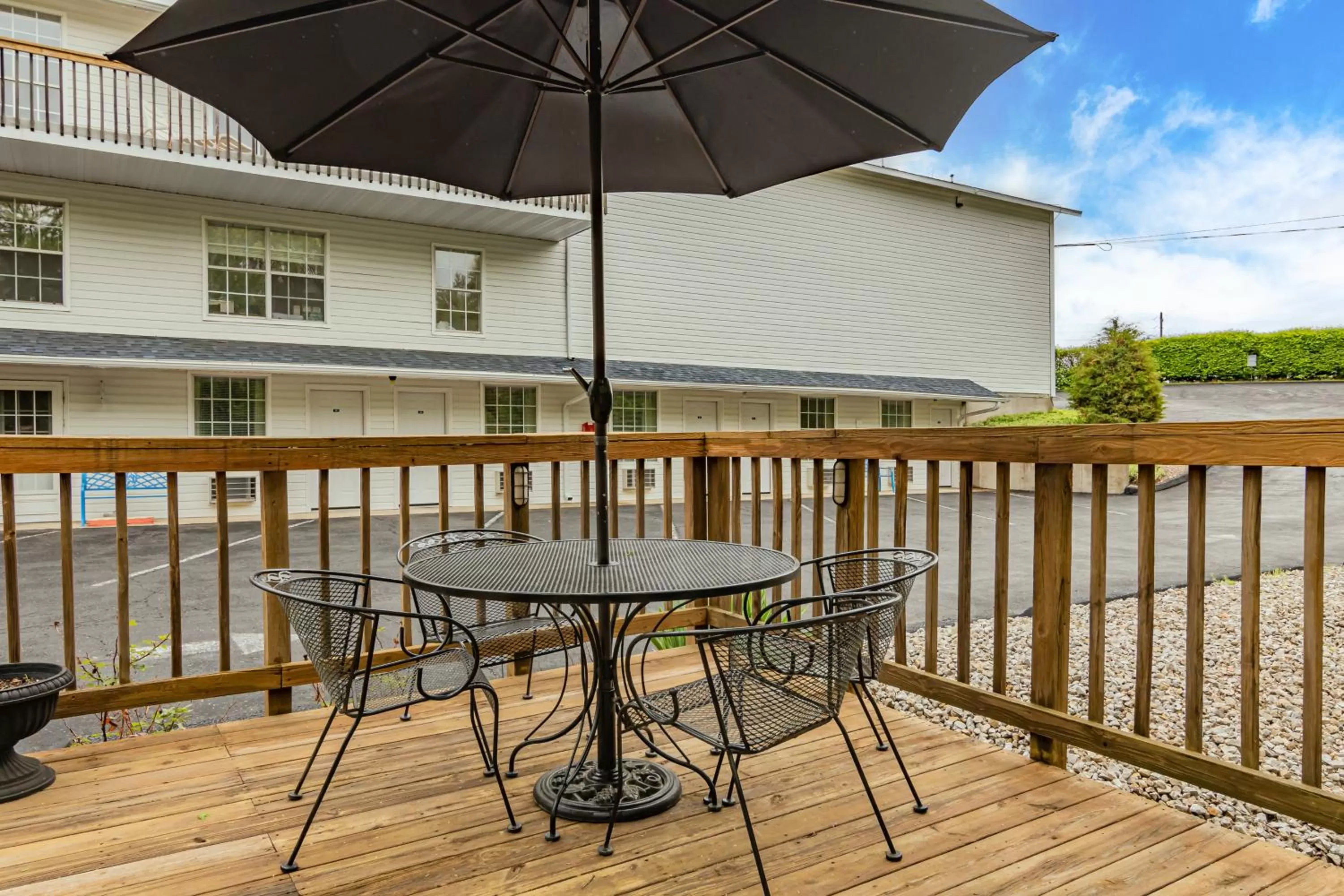 Patio in Autumn Creek Branson