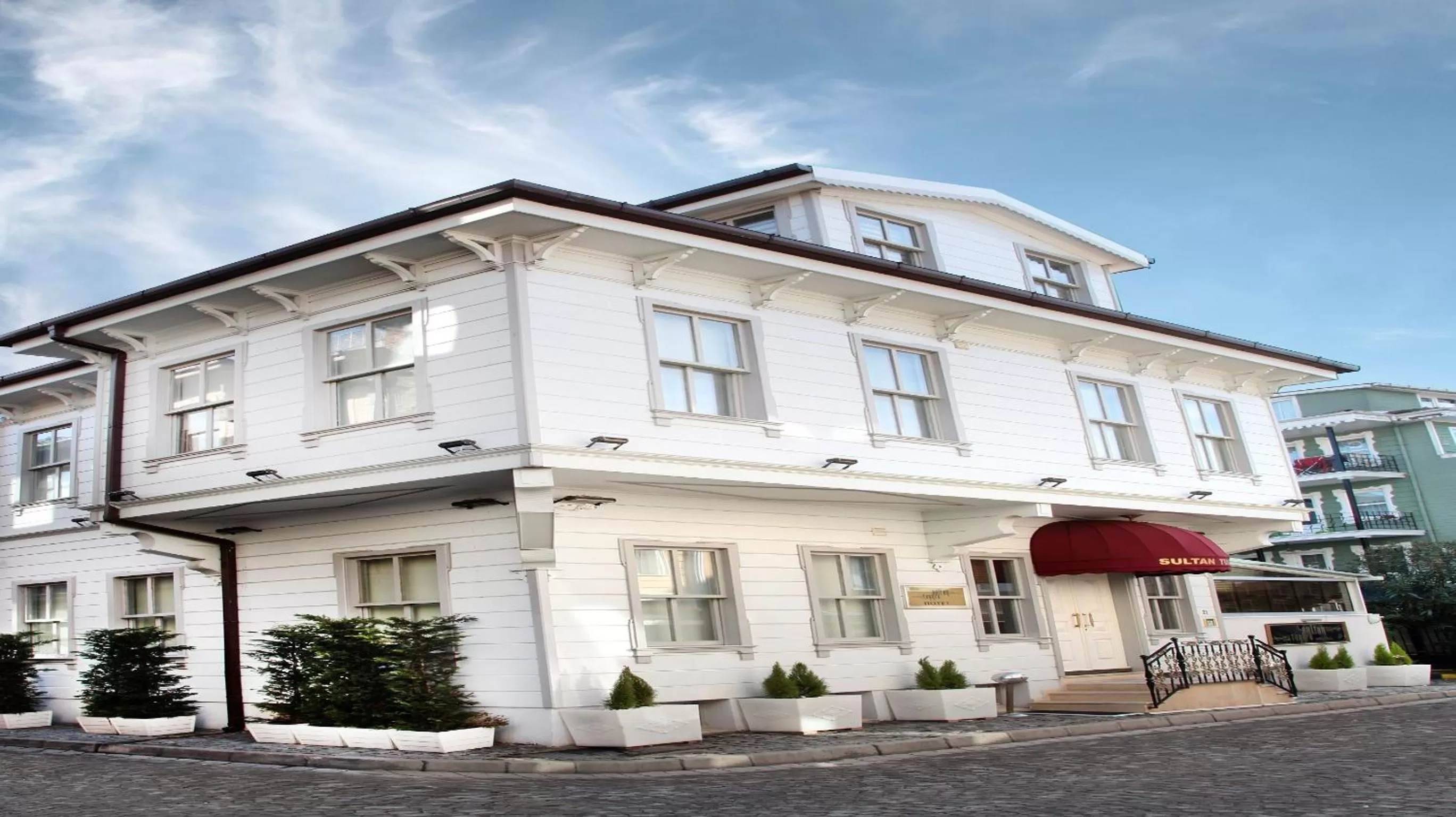 Facade/entrance, Property Building in Sultan Tughra Hotel