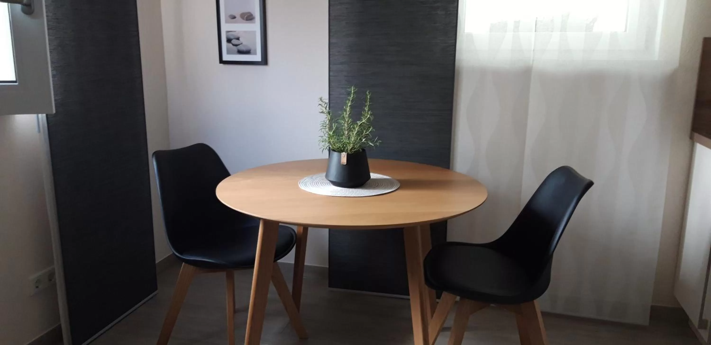 Photo of the whole room in Das Kornburg-Quartier