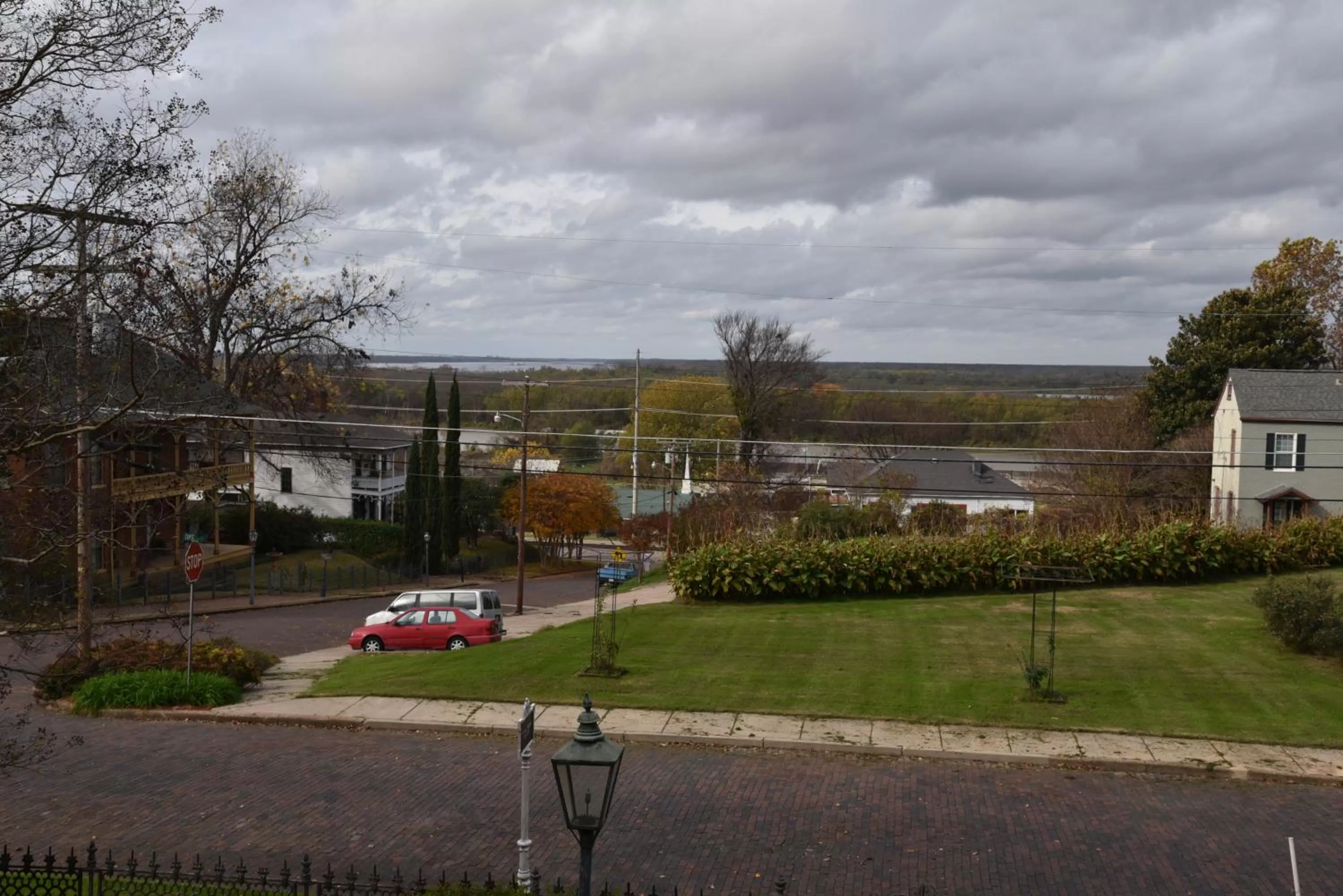 Day, Garden in Corners Mansion Inn - A Bed and Breakfast