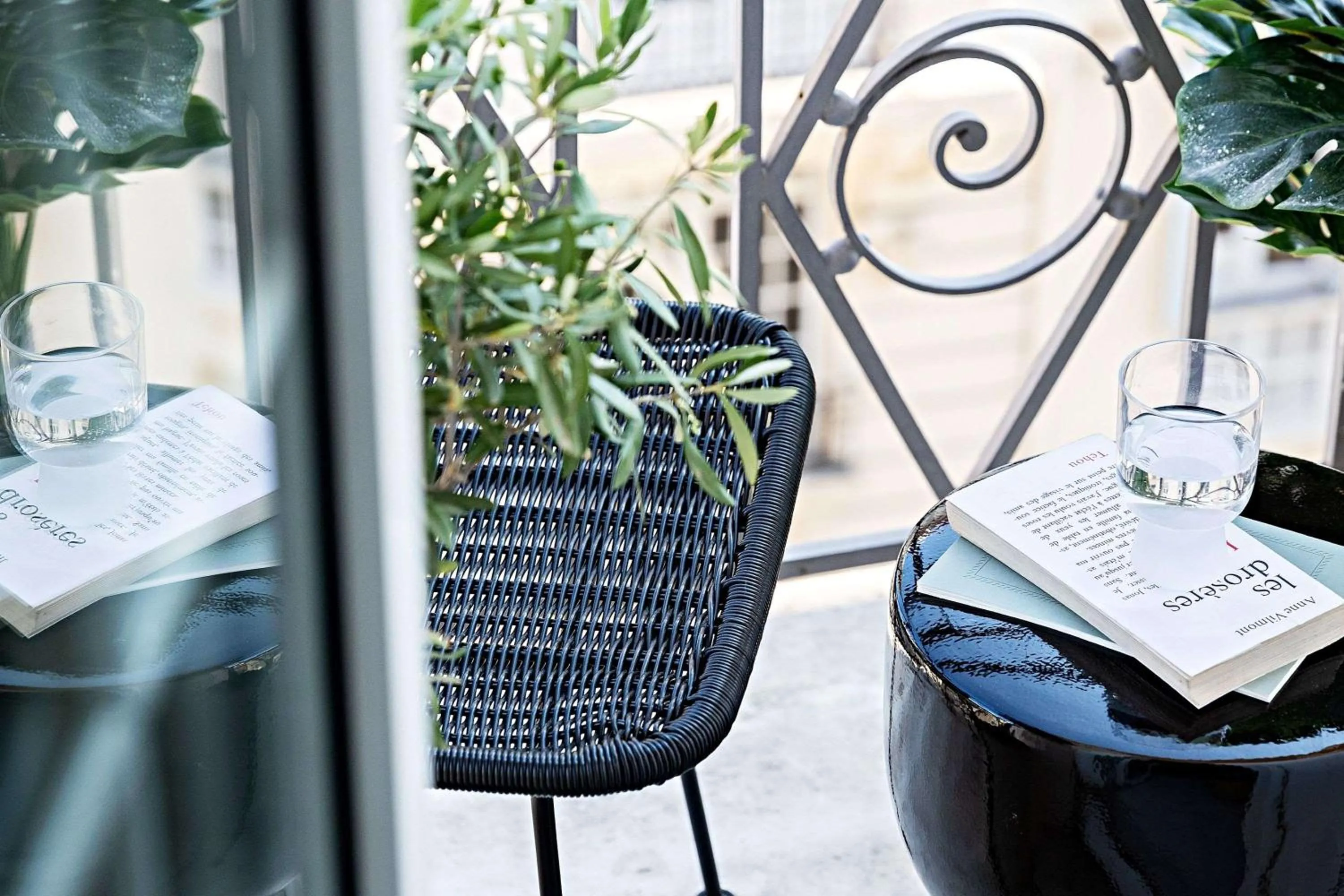 Photo of the whole room in Le Riviera Collection, Signature Collection by Best Western