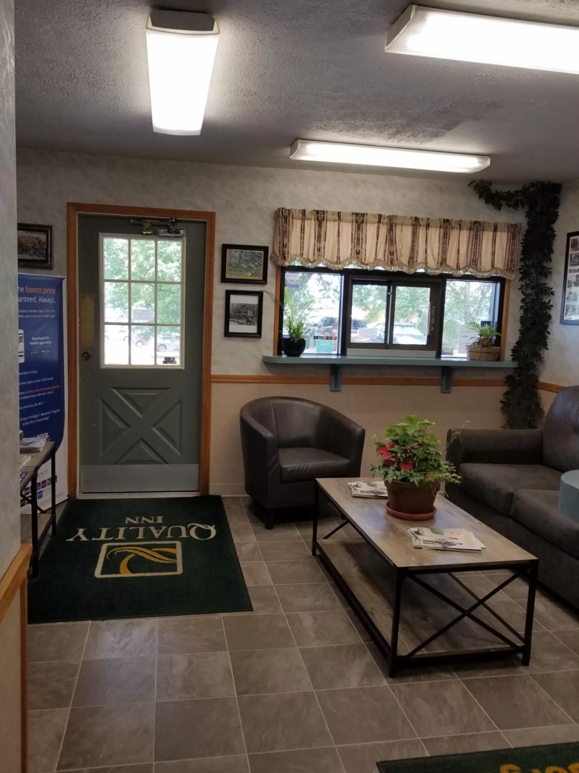 Property building in Quality Inn New River Gorge