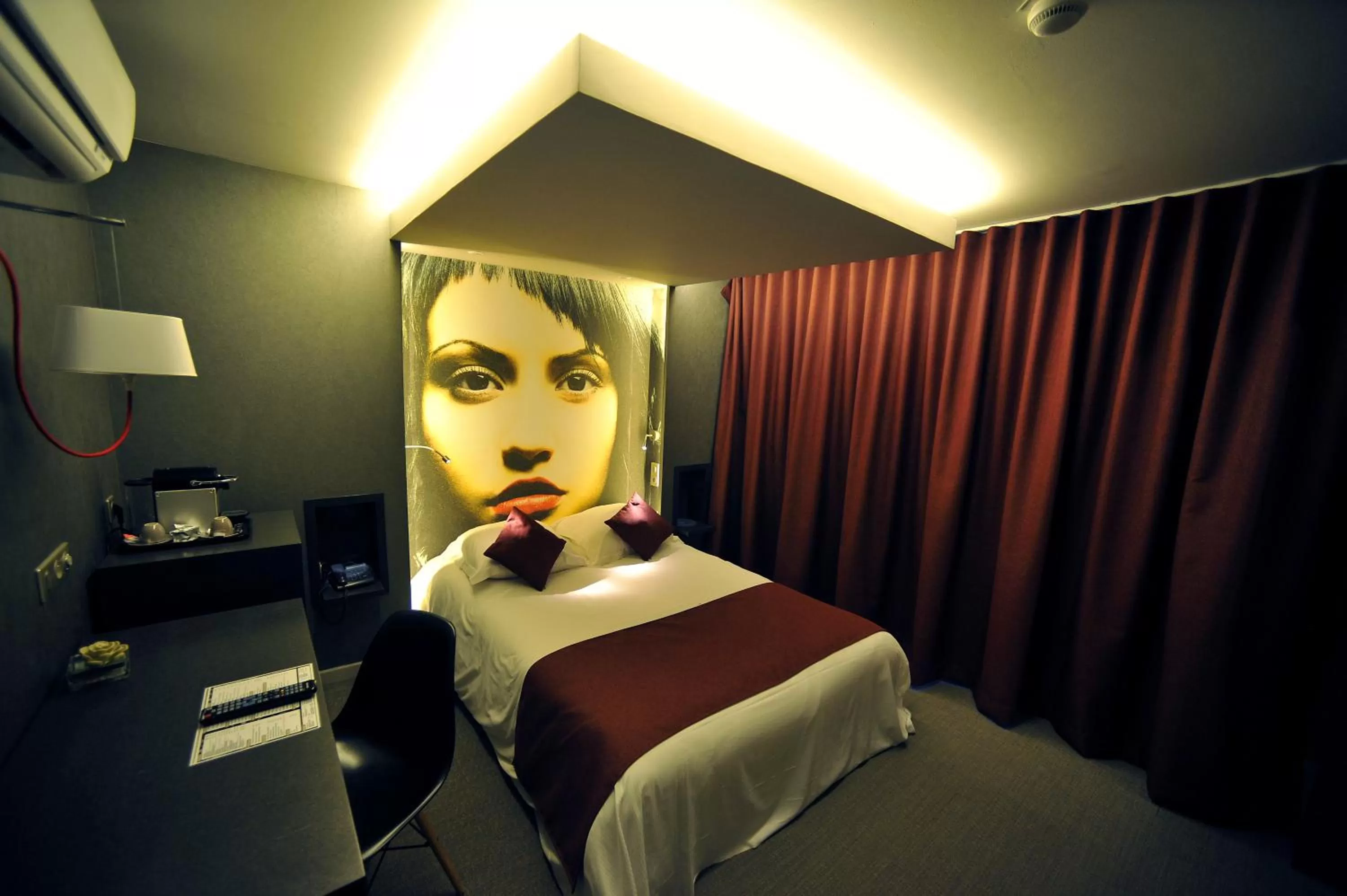 Bedroom in Nota Bene