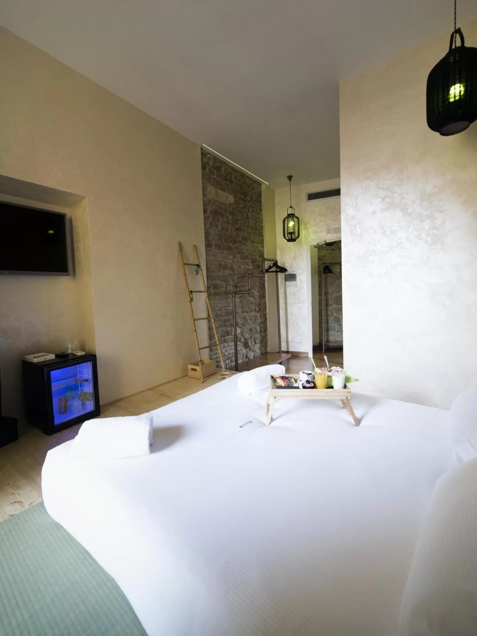 Bed in iRooms Pantheon