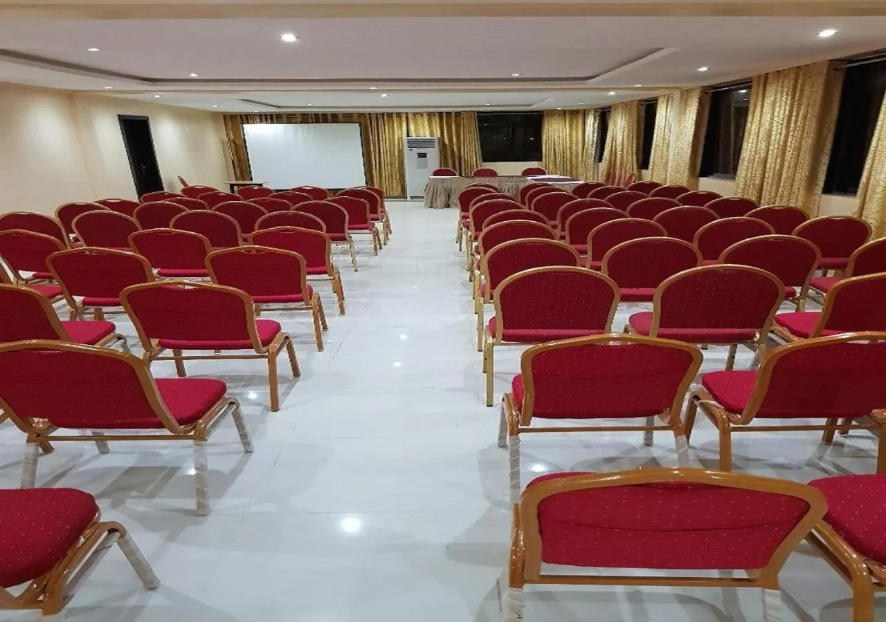 Meeting/conference room in Citilodge Hotel & Conference Centre Newly Renovated