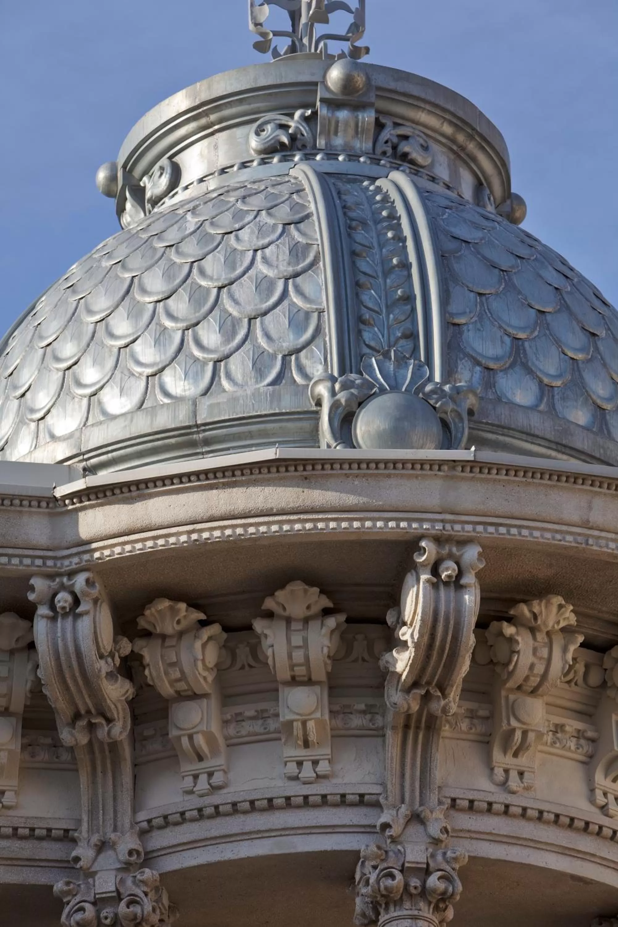Facade/entrance in Palace Suite