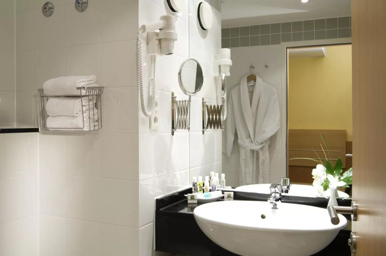 Bathroom in Mercure Hotel Schweinfurt Maininsel