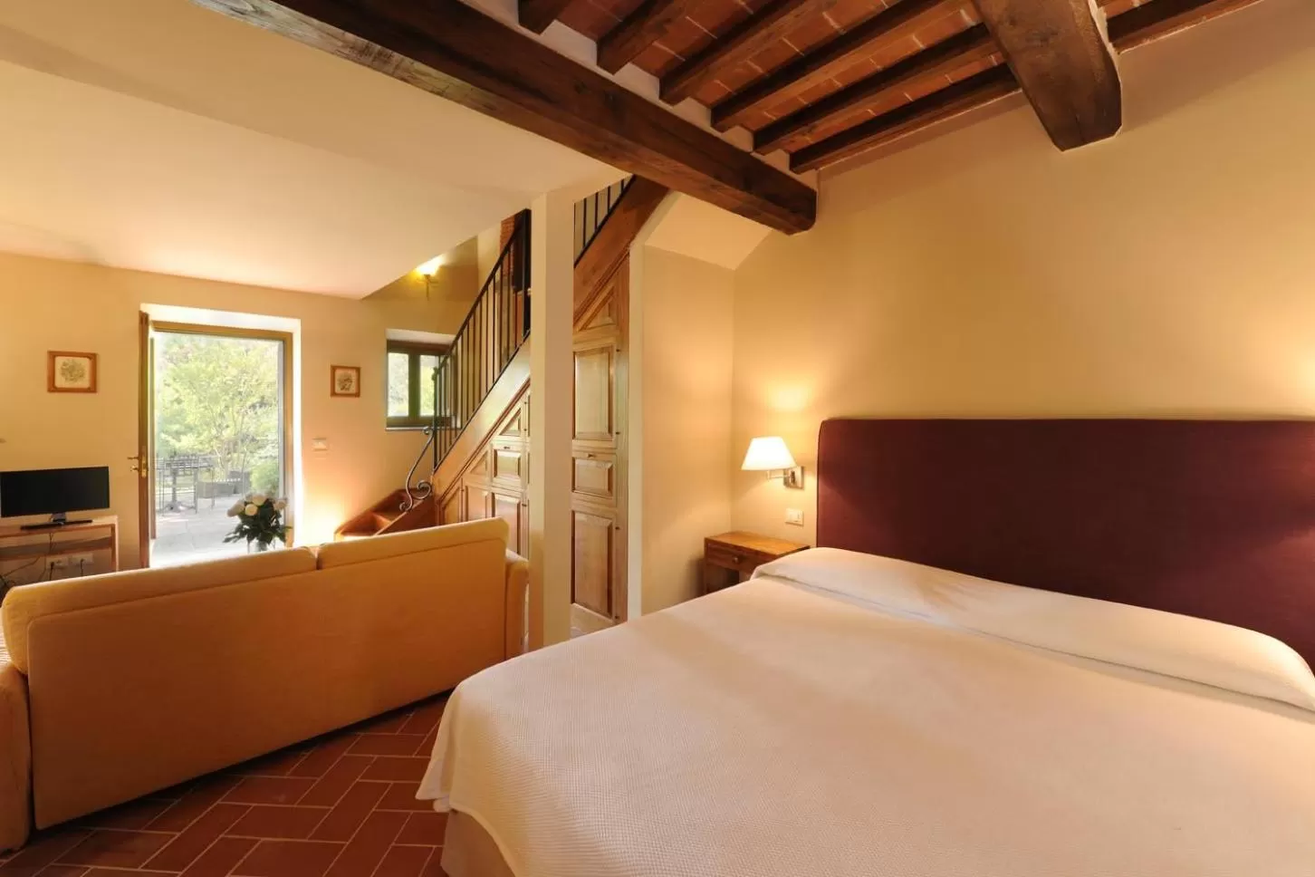 Living room, Bed in Borgo Il Melone