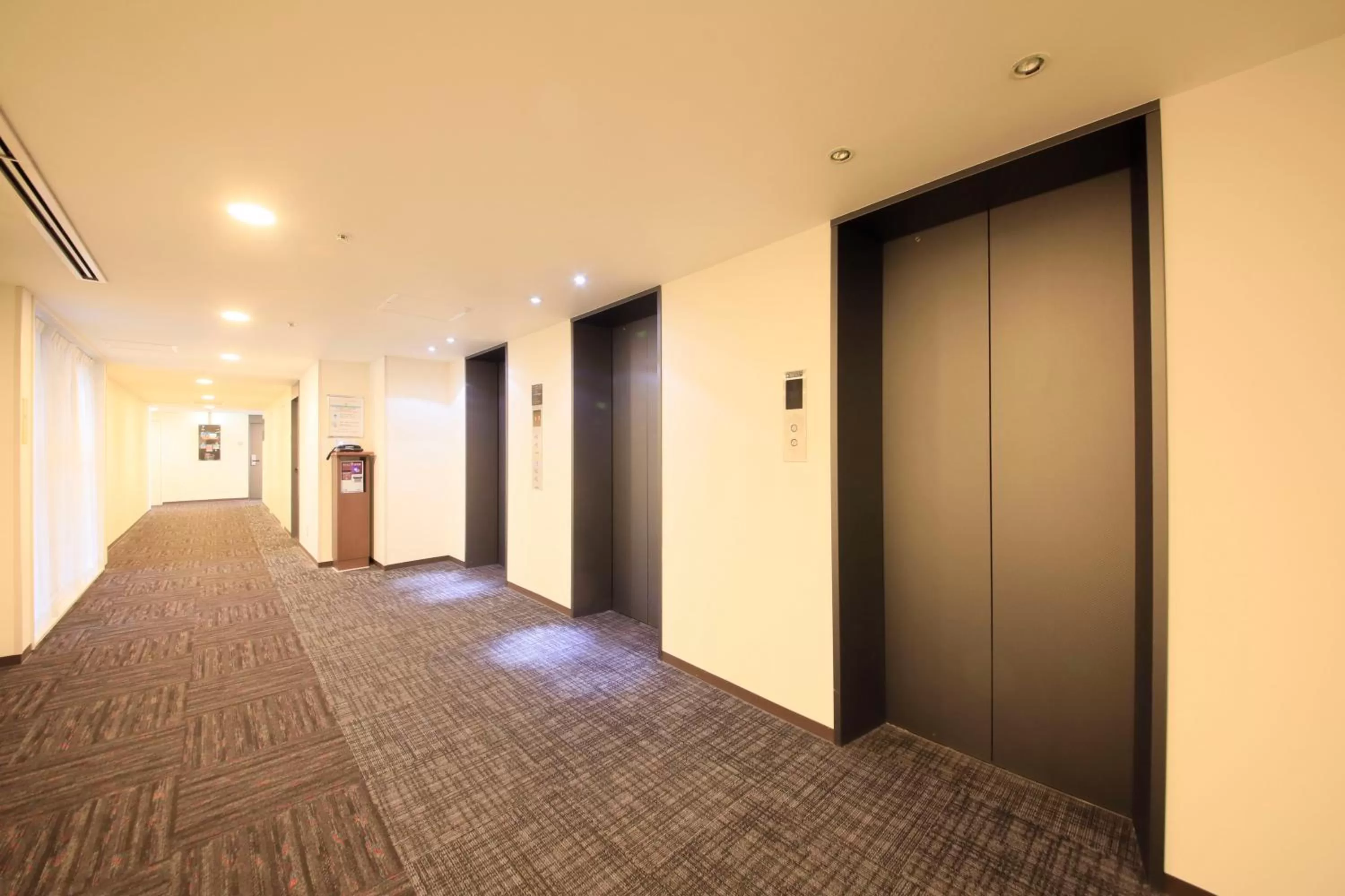 elevator in Daiwa Roynet Hotel Okayama Ekimae