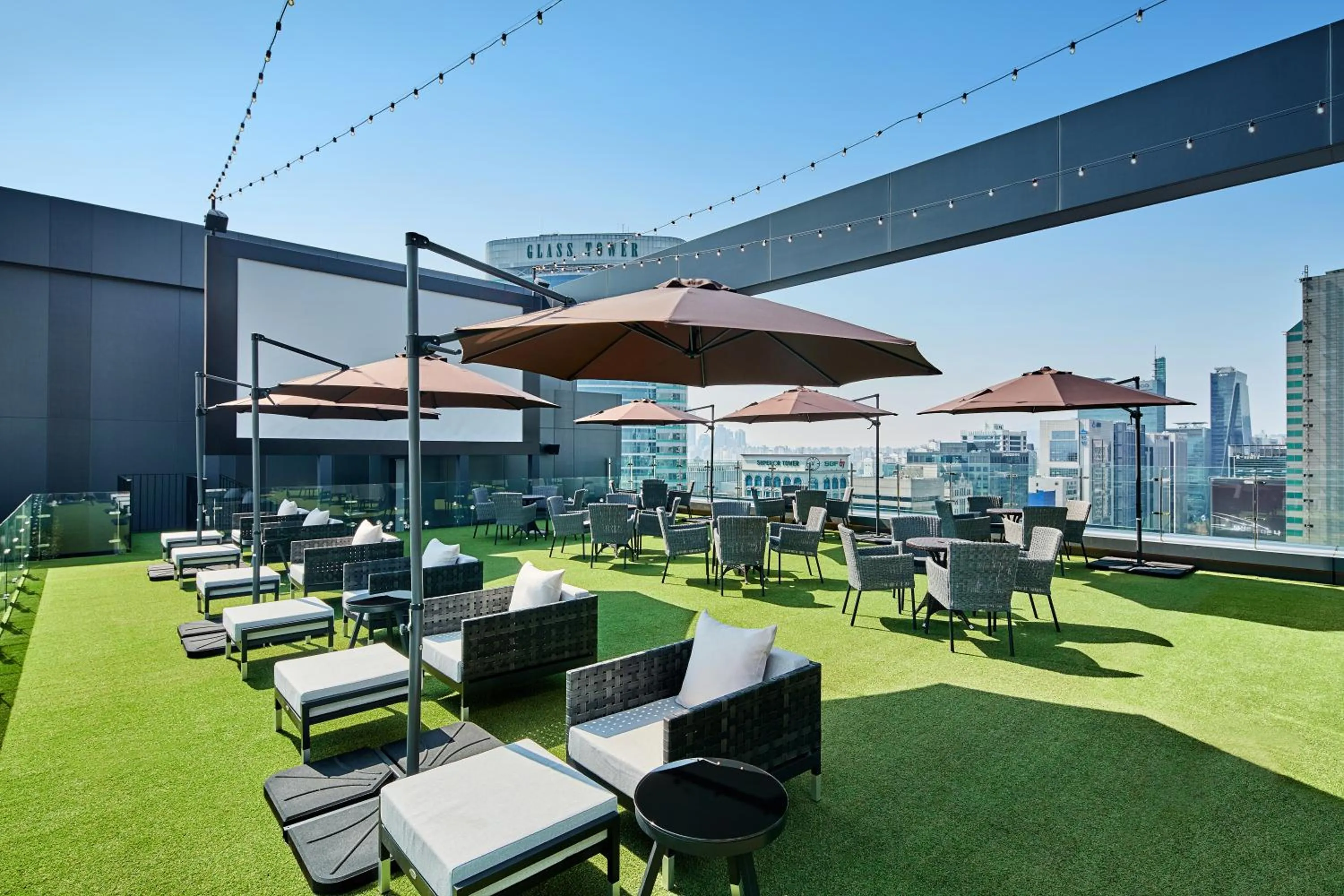 Balcony/Terrace in Shilla Stay Samsung COEX Center