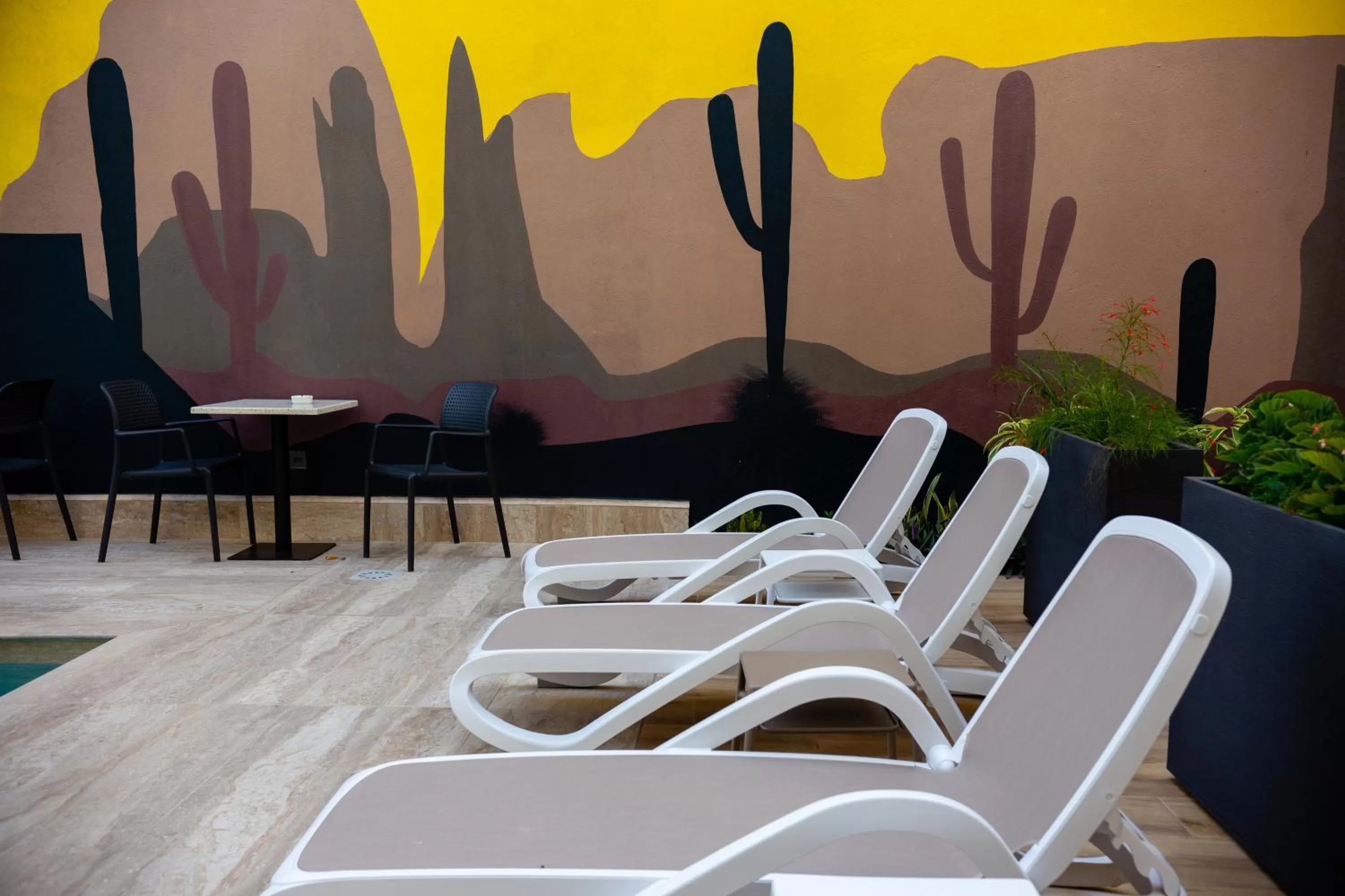 Swimming pool in Silver Moon Hotel