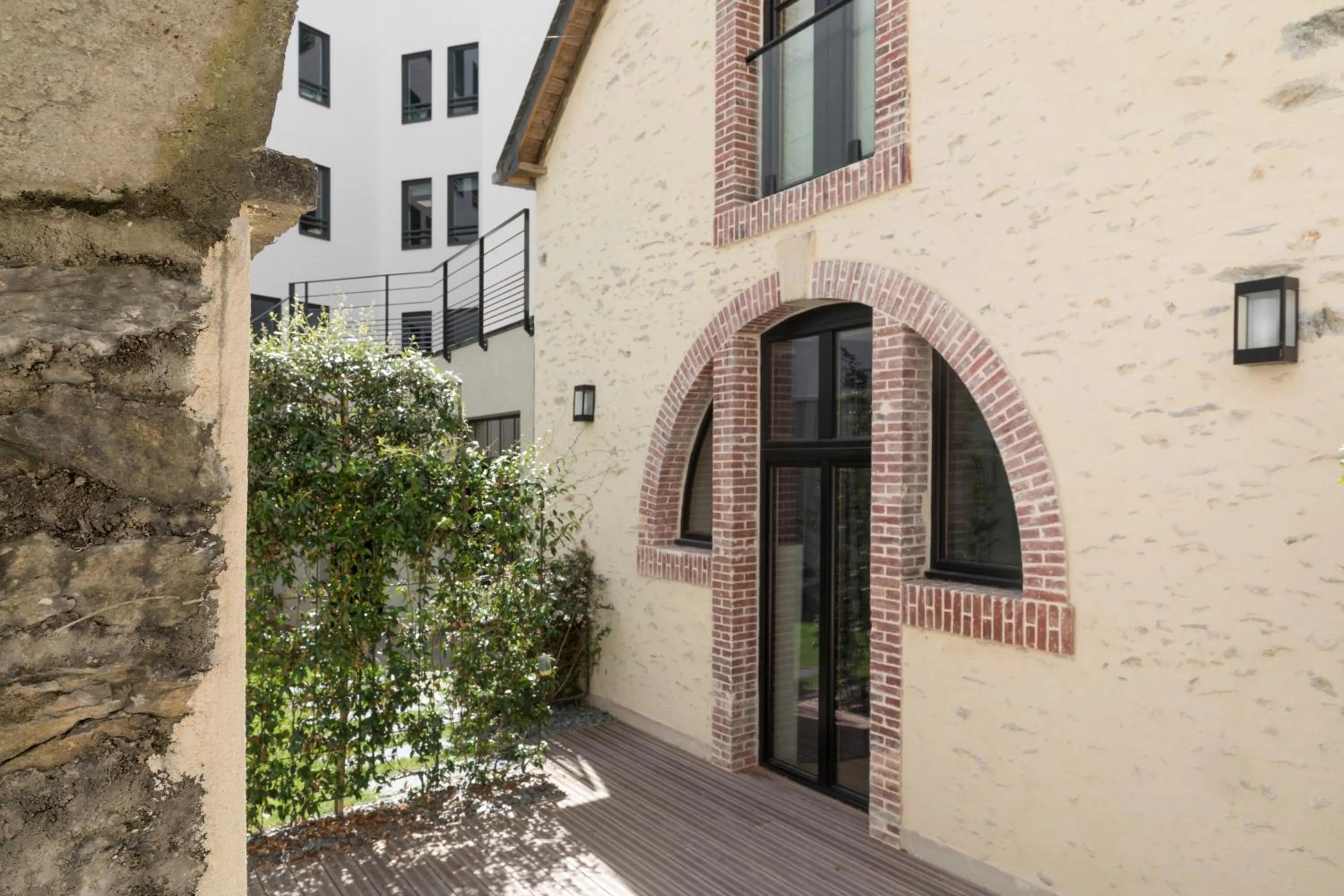 Property building in Les Apparts de Marin