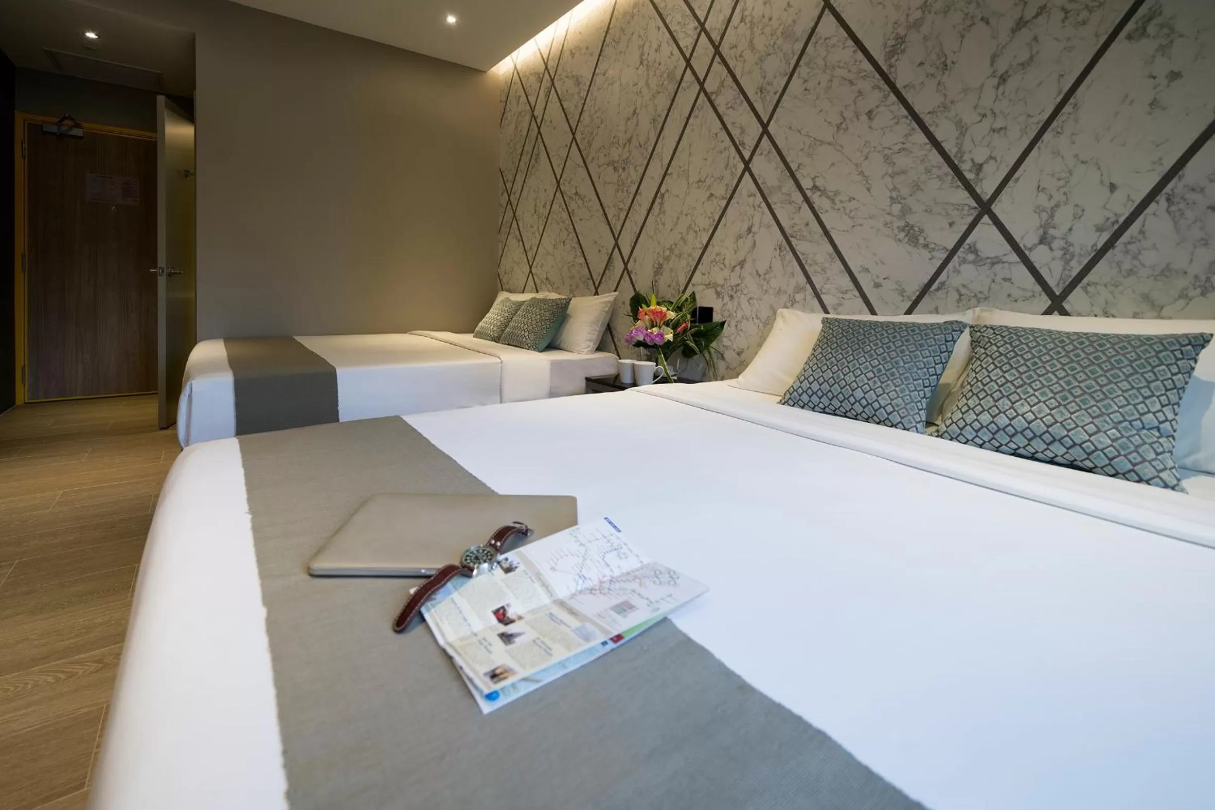 Bedroom, Bed in Hotel Mi Bencoolen