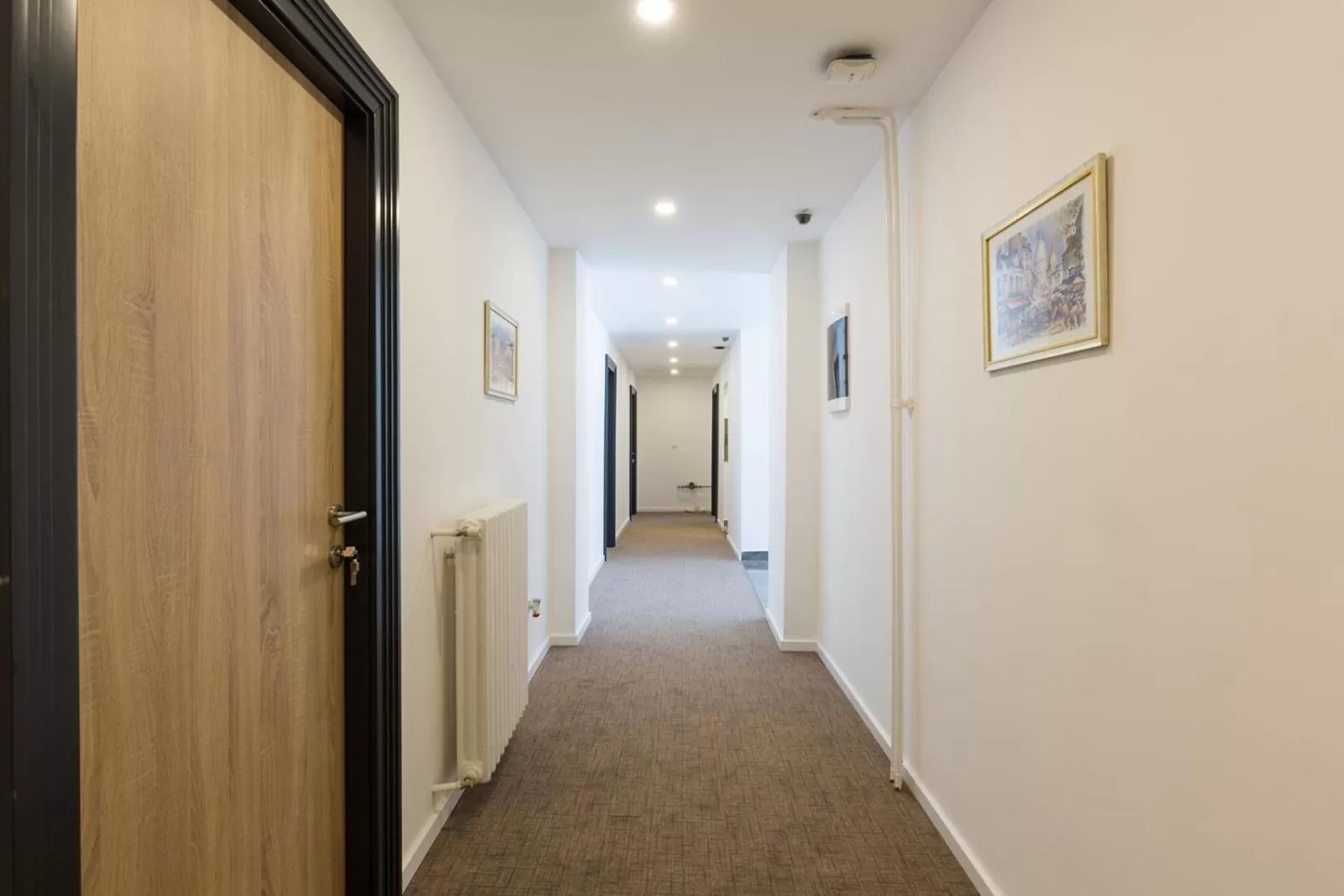 Facade/entrance in Premium Crown Suites