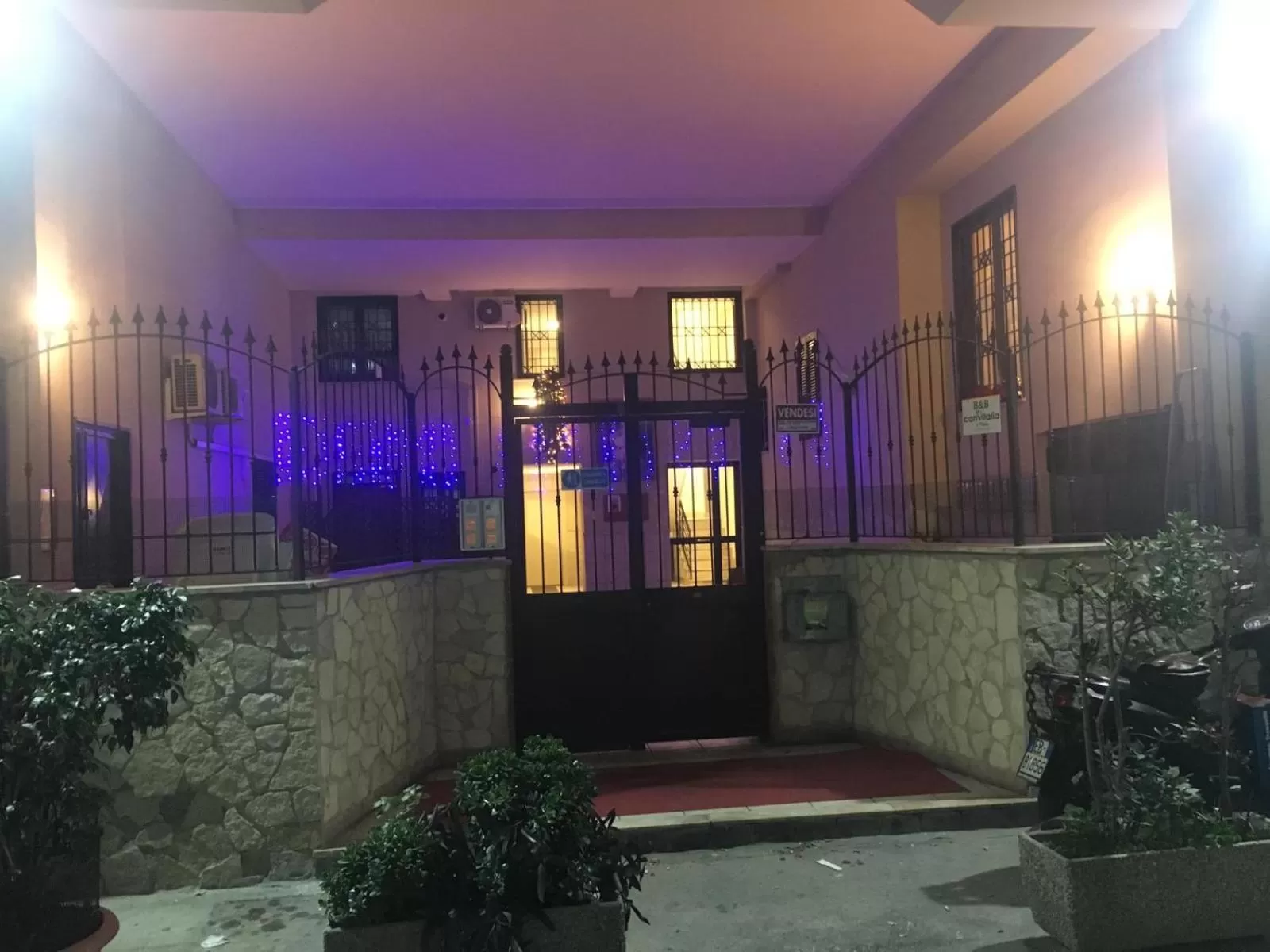 Facade/entrance in Convitalia