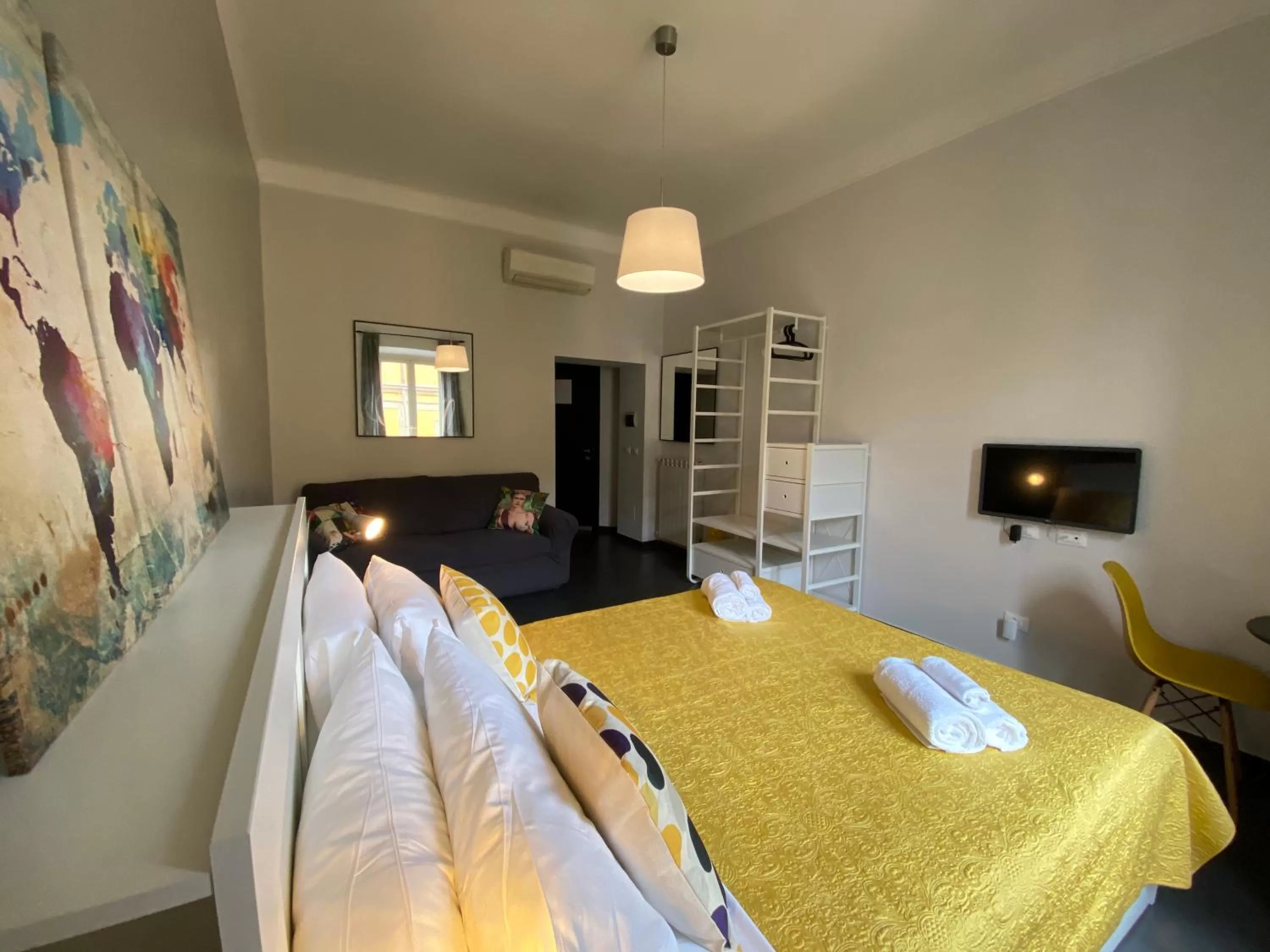 Photo of the whole room, Bed in Guest House Rome by GHOR