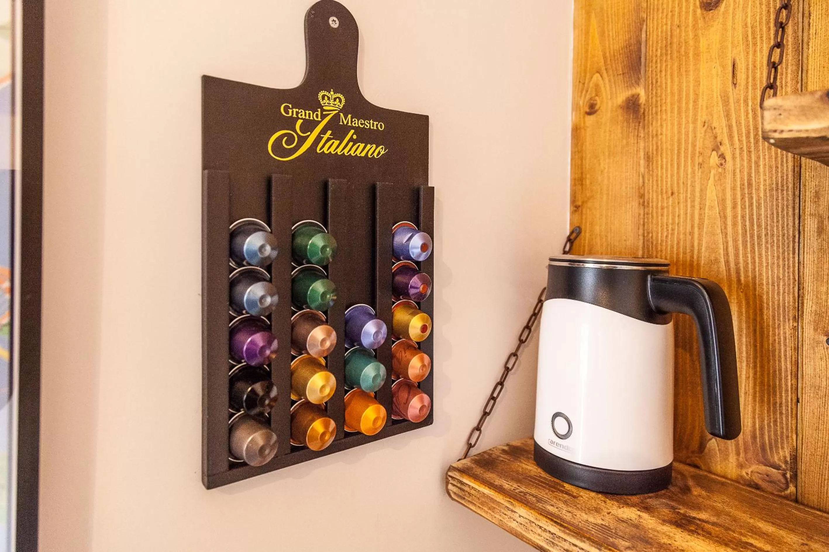 Coffee/tea facilities in B&B Diemerplein