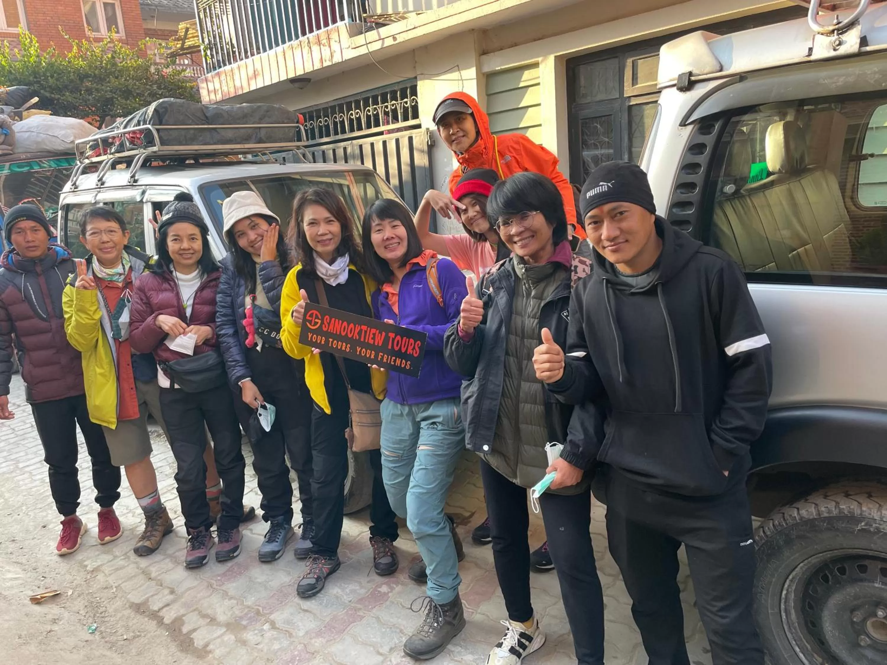 Restaurant/places to eat in Madhuban Hotel