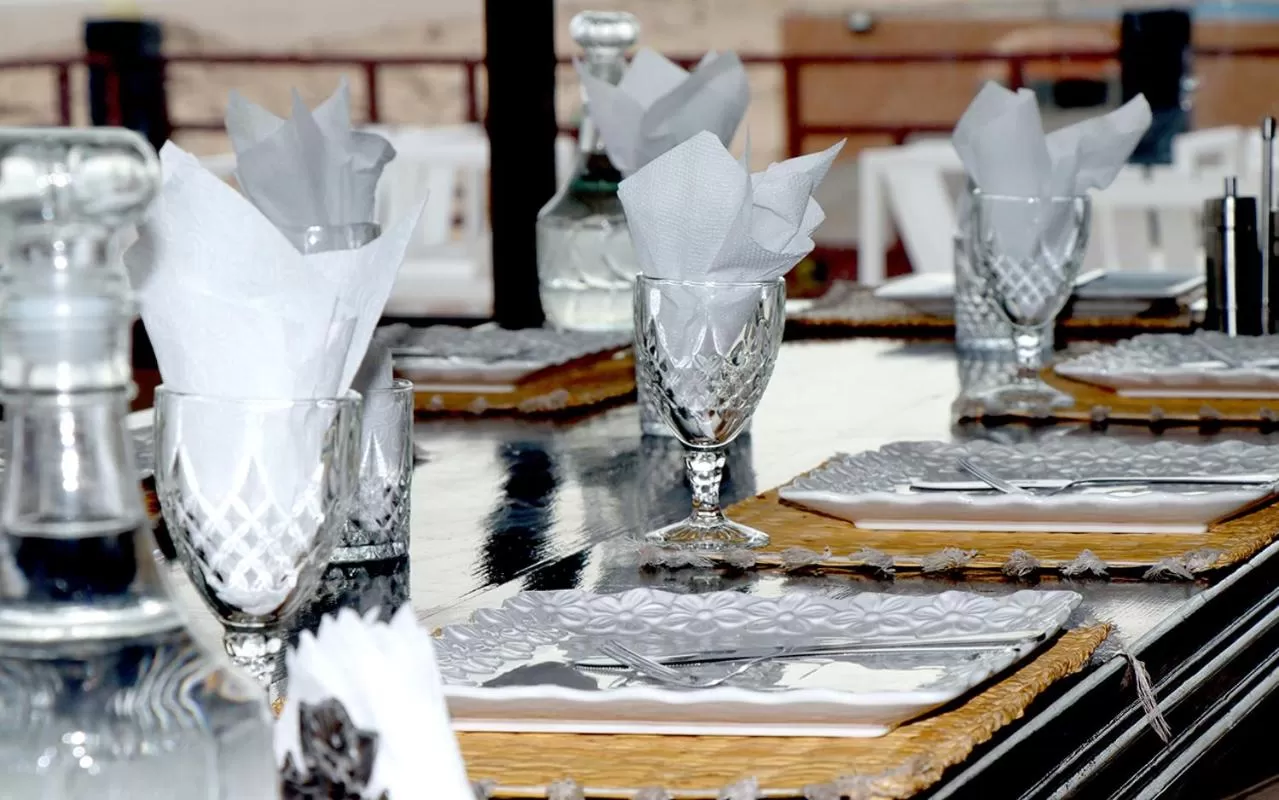 Restaurant/Places to Eat in Dakhla For Stars