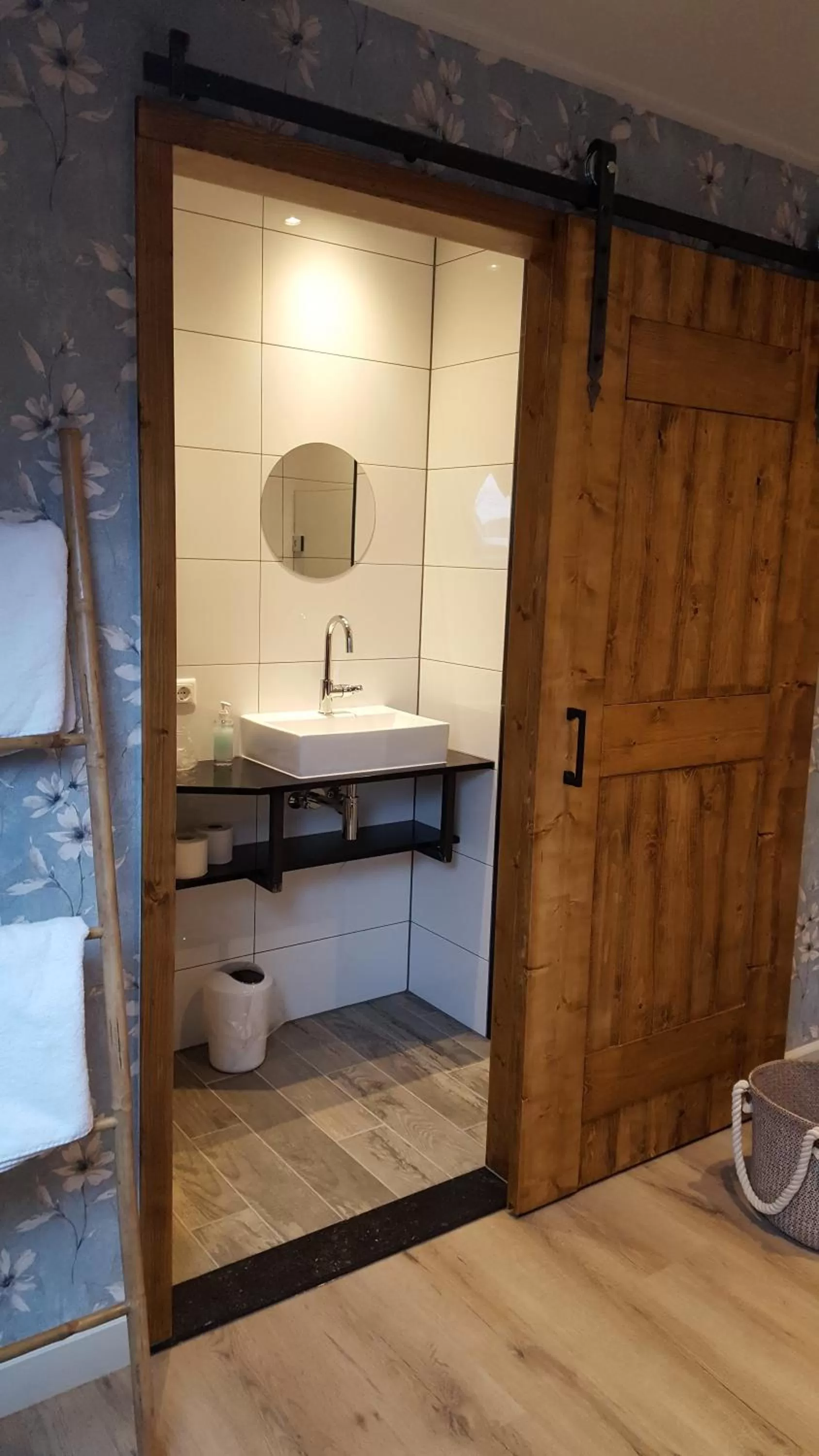 Bathroom in Bed & Breakfast aan de Beek