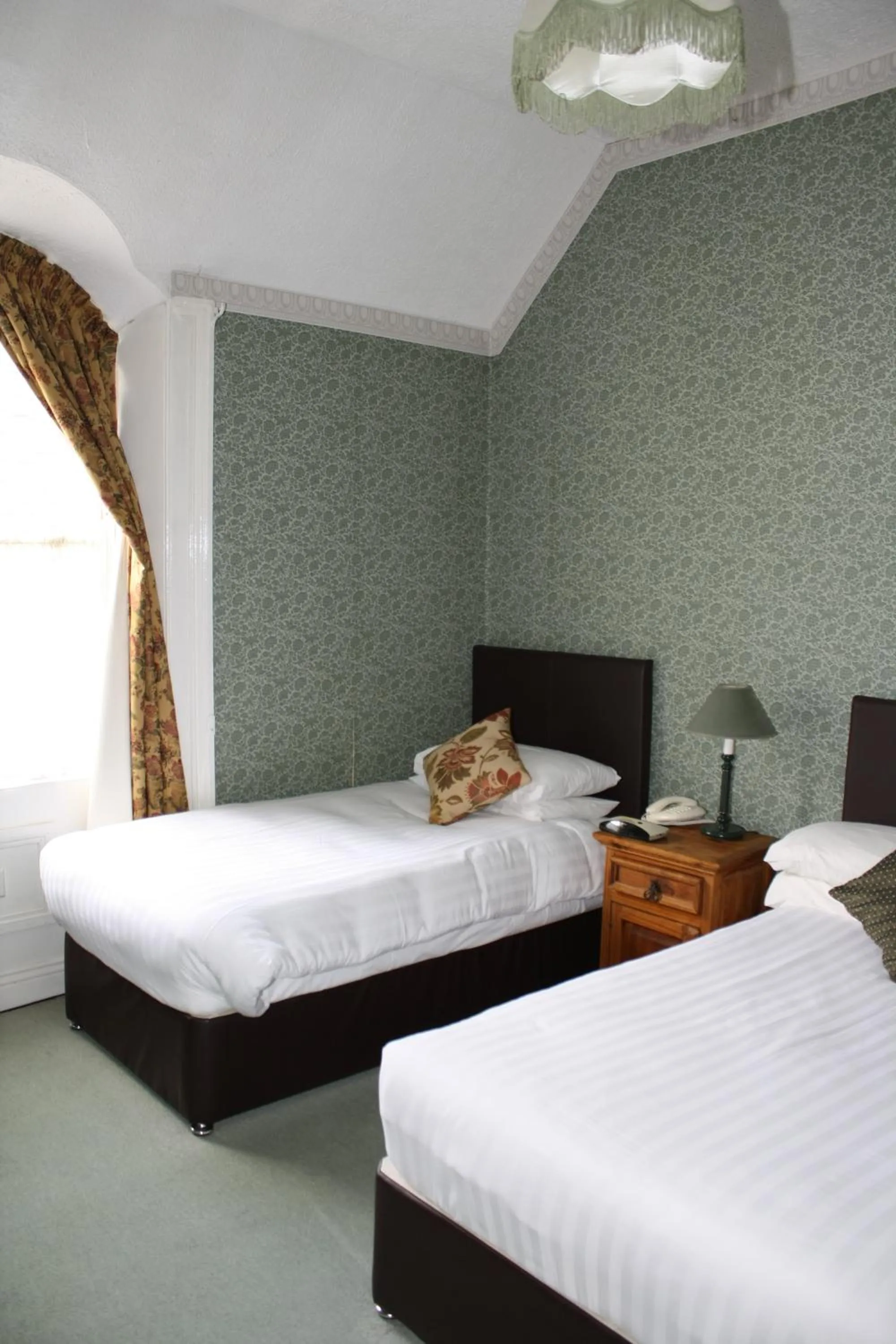 Bed in Woodhill House