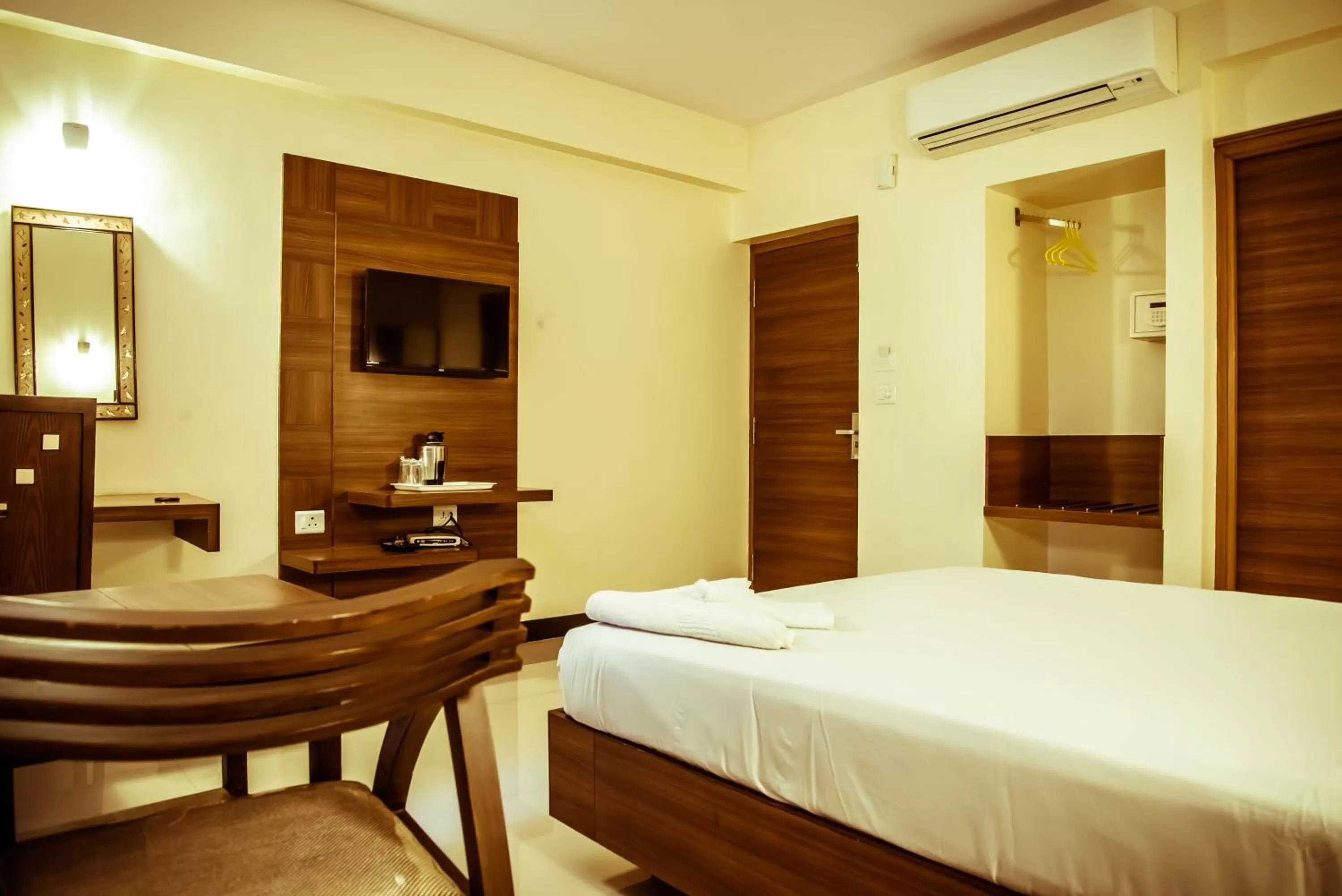 TV and multimedia, Bed in The Pioneer