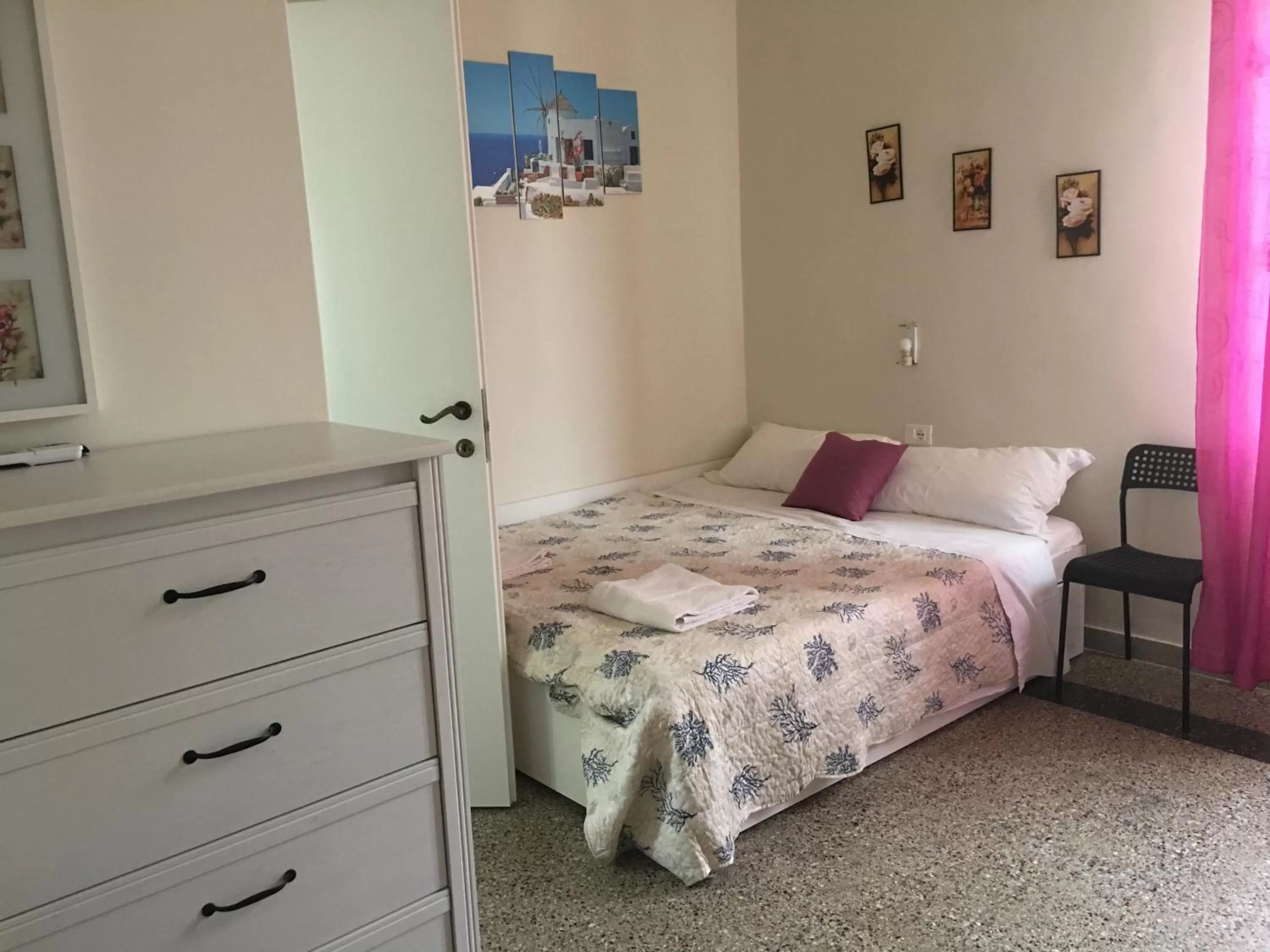 Bathroom, Bed in Aliante B&B