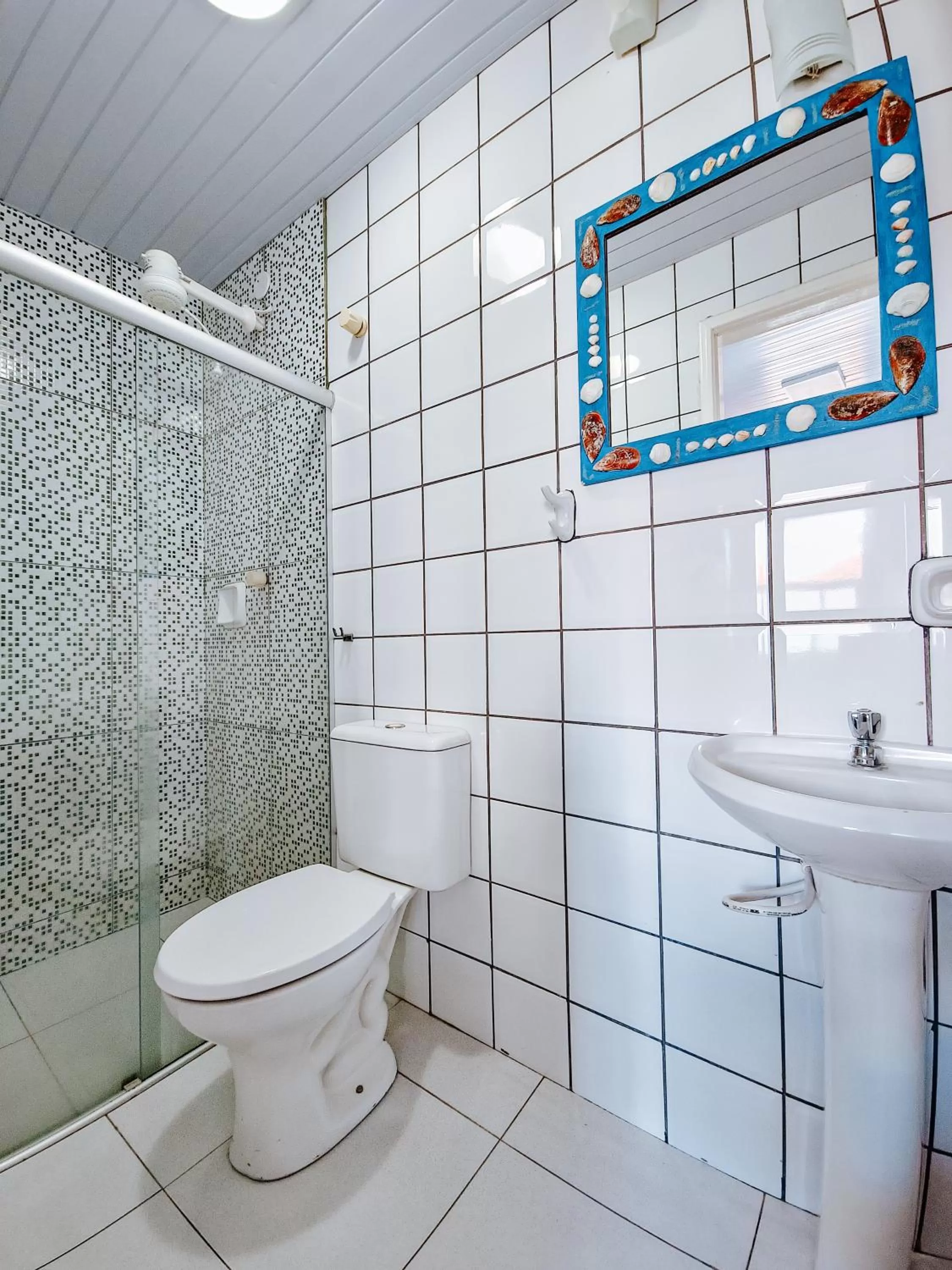 Bathroom in Pousada Água Marinha