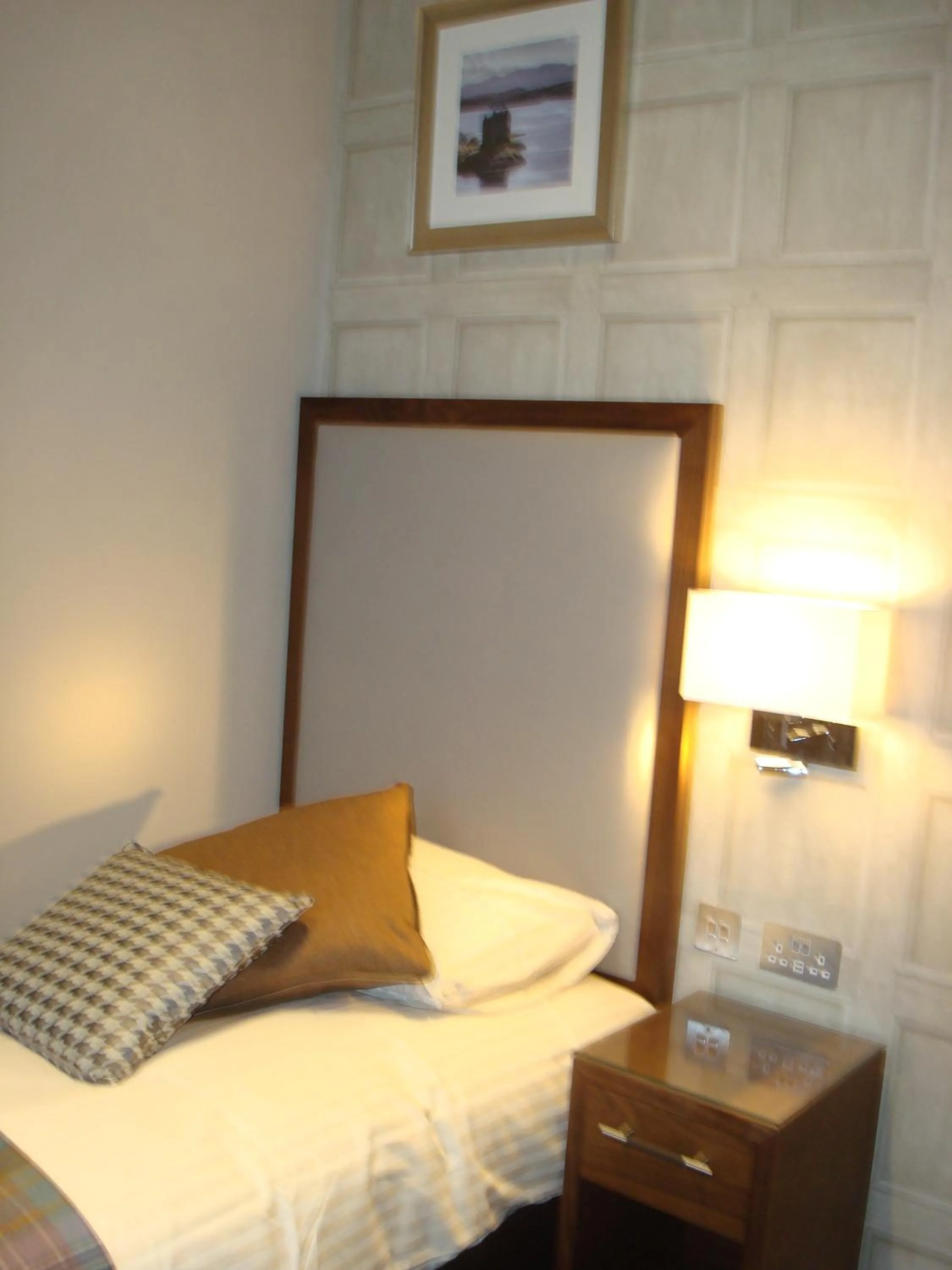 Bed in Cruachan Hotel