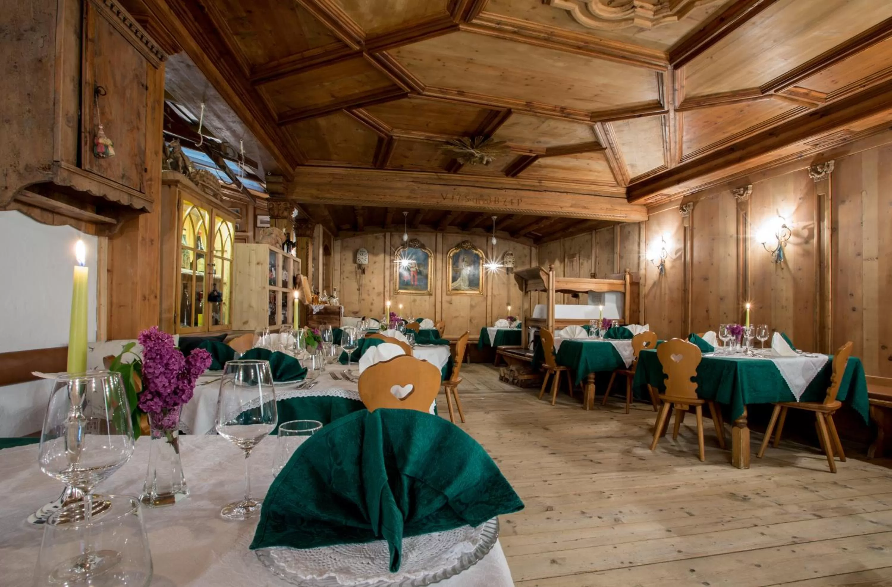 Restaurant/places to eat in Historic Hotel Ristorante La Stua