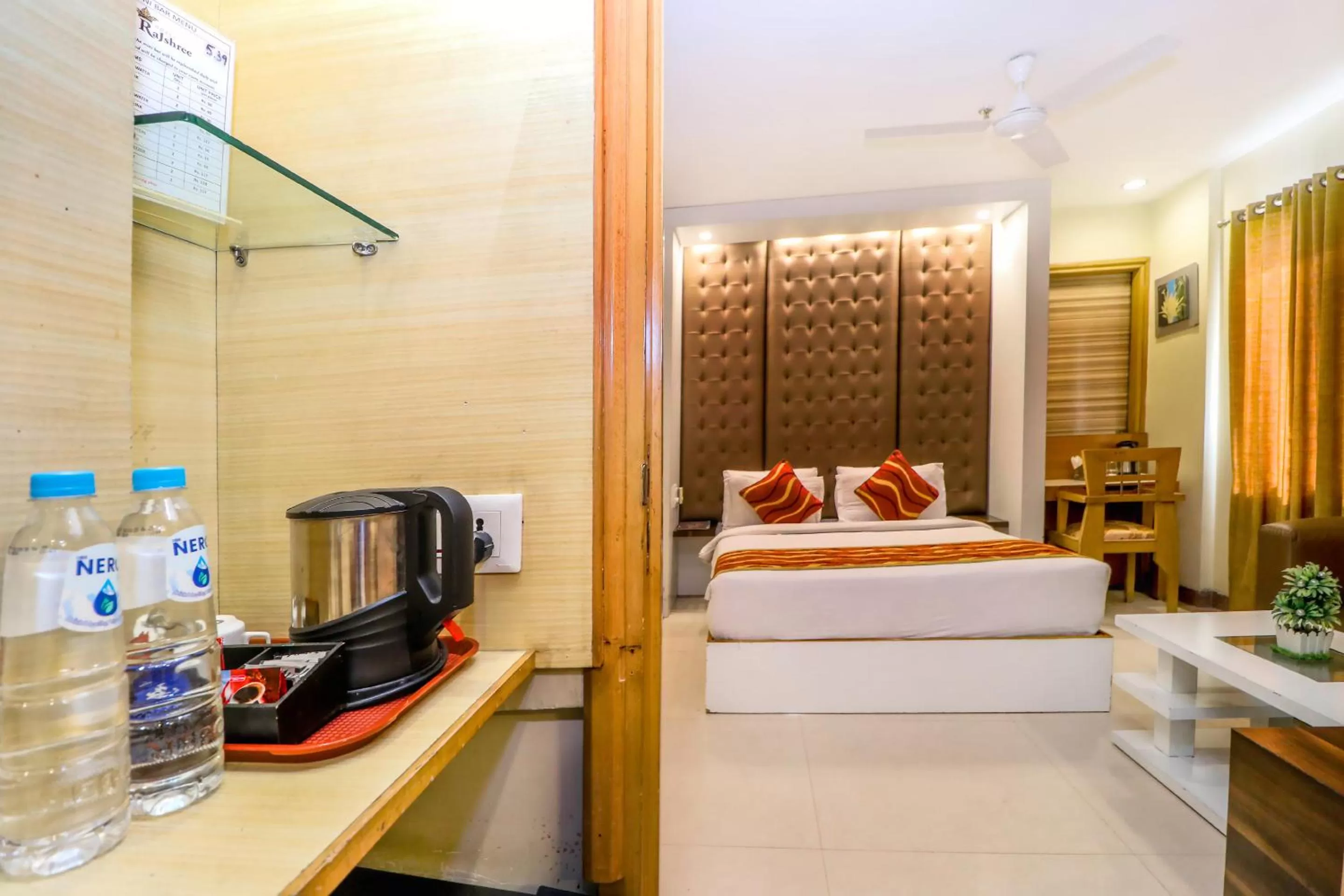 Bedroom, Bed in Hotel Rajshree & Spa